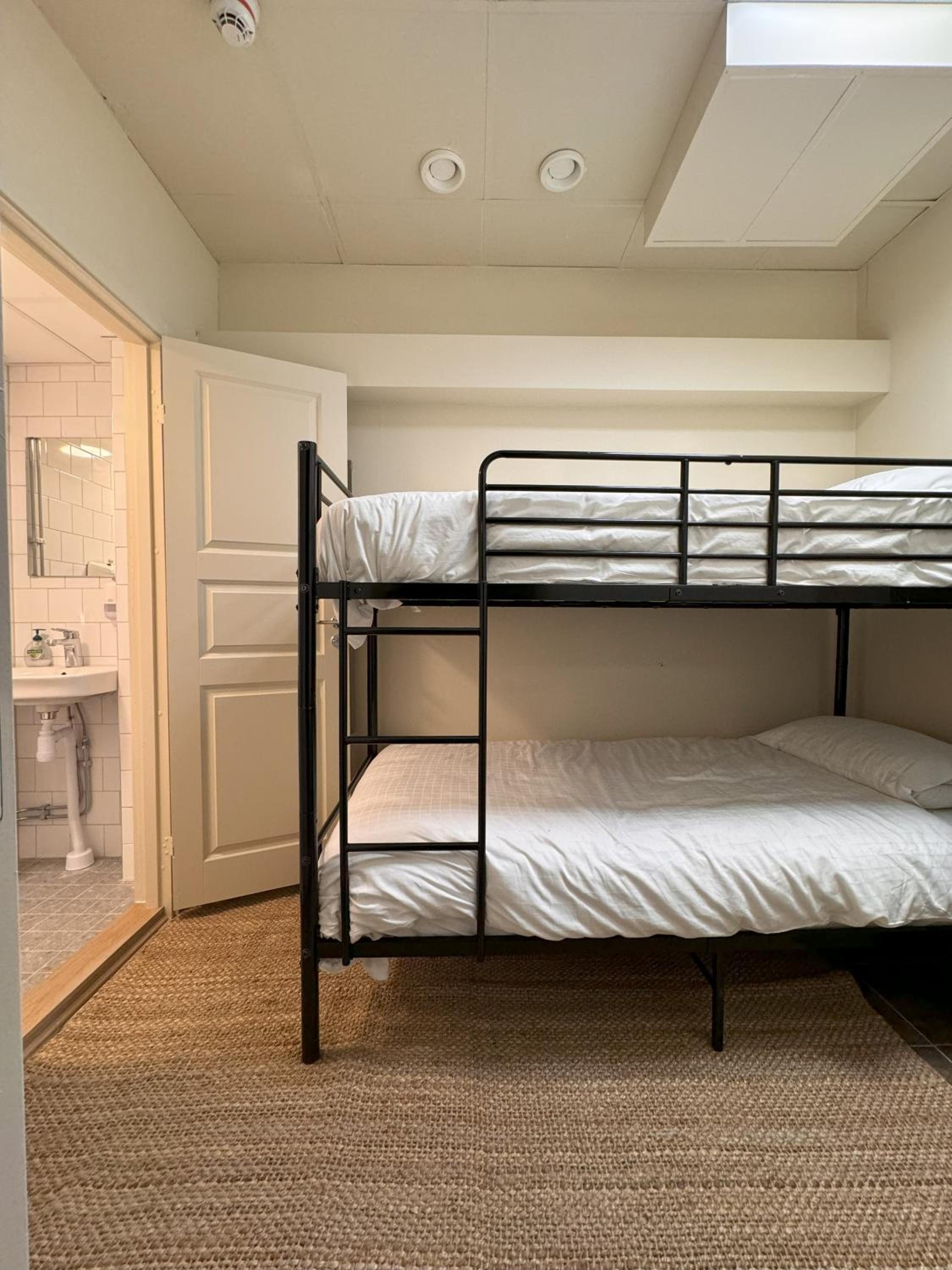 Private Twin Room with Bunk Beds and Toilet thumbnail 5