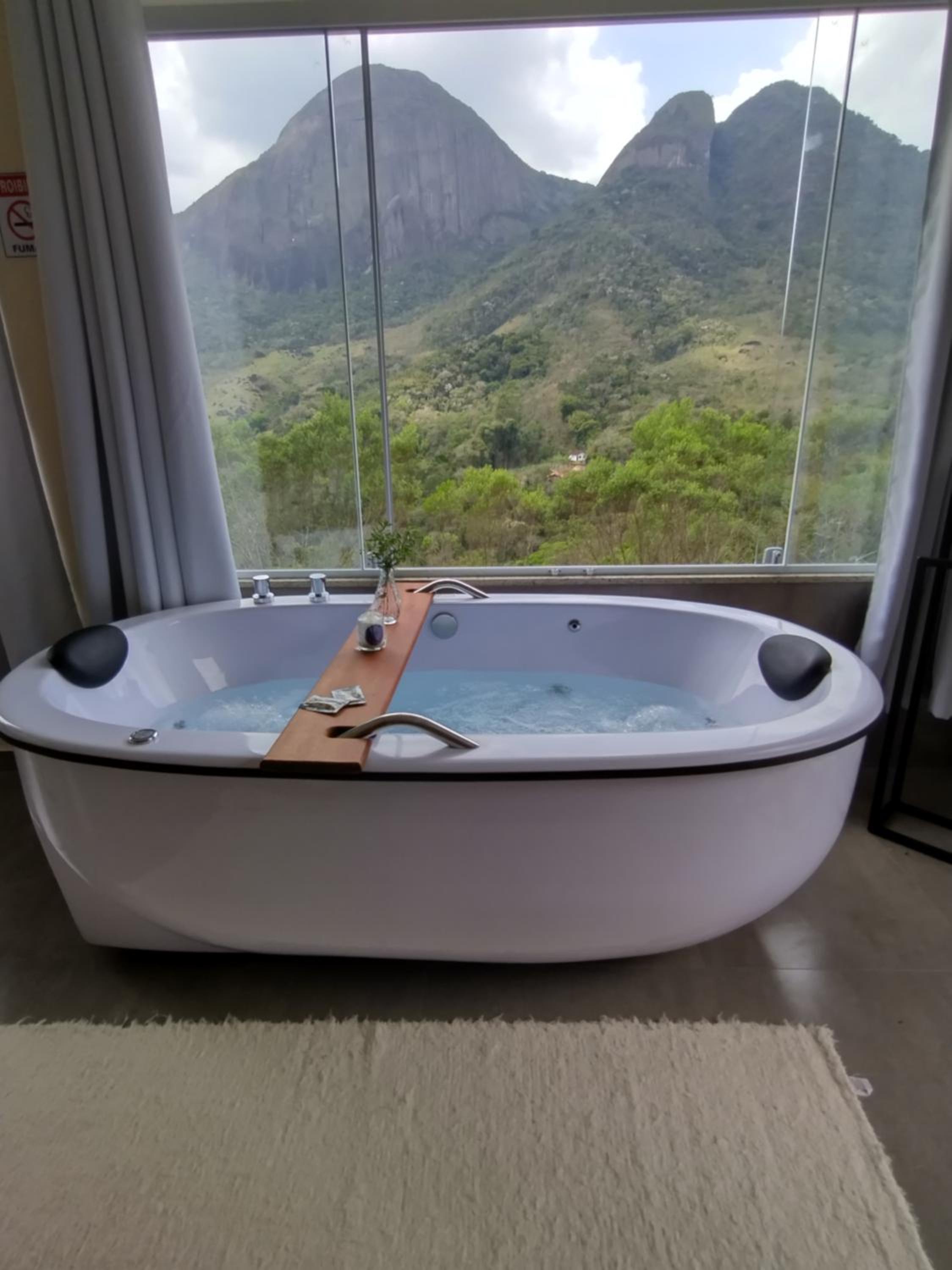 King Suite with Spa Bath photo 3