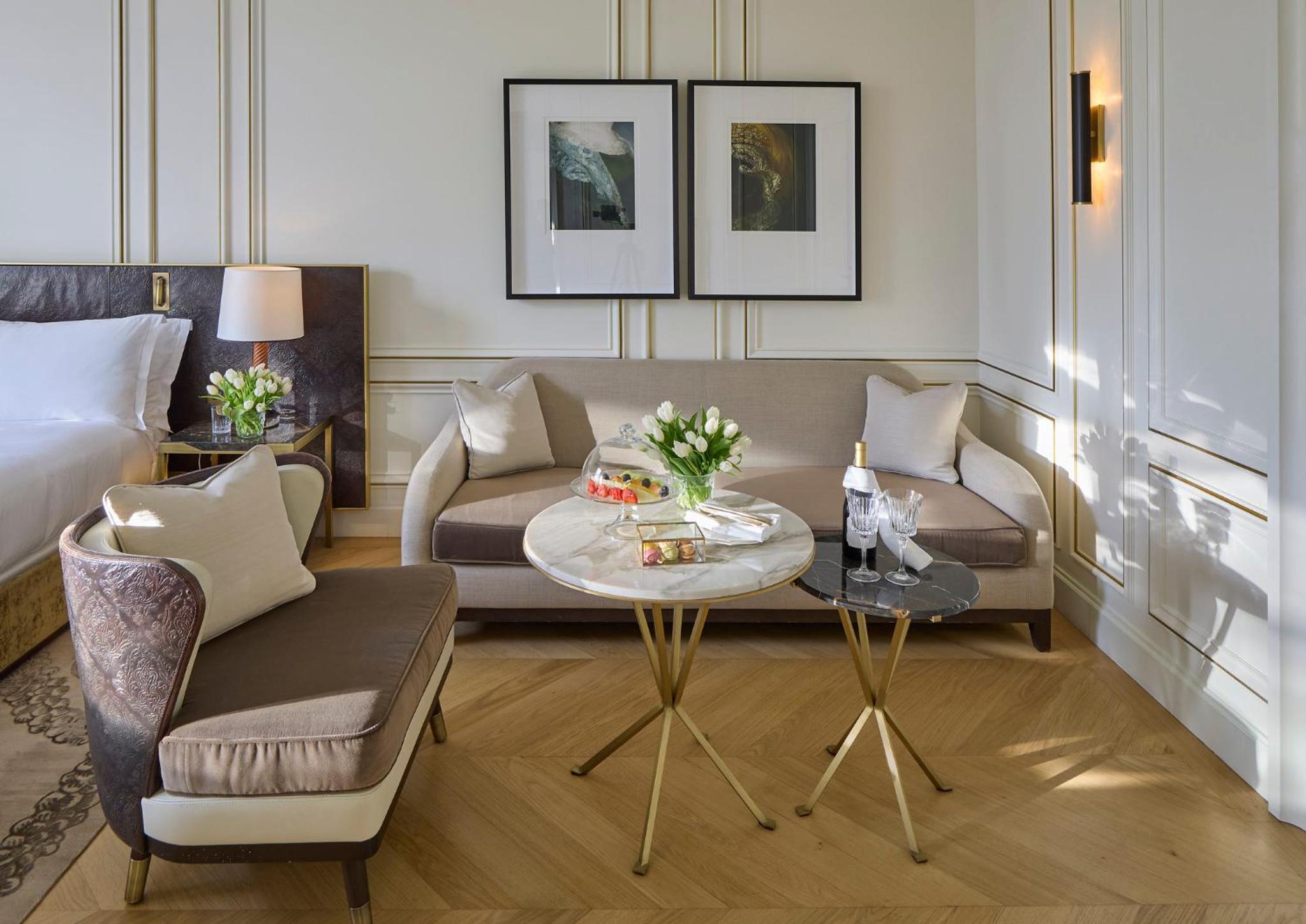 Premier Junior Suite thumbnail 5