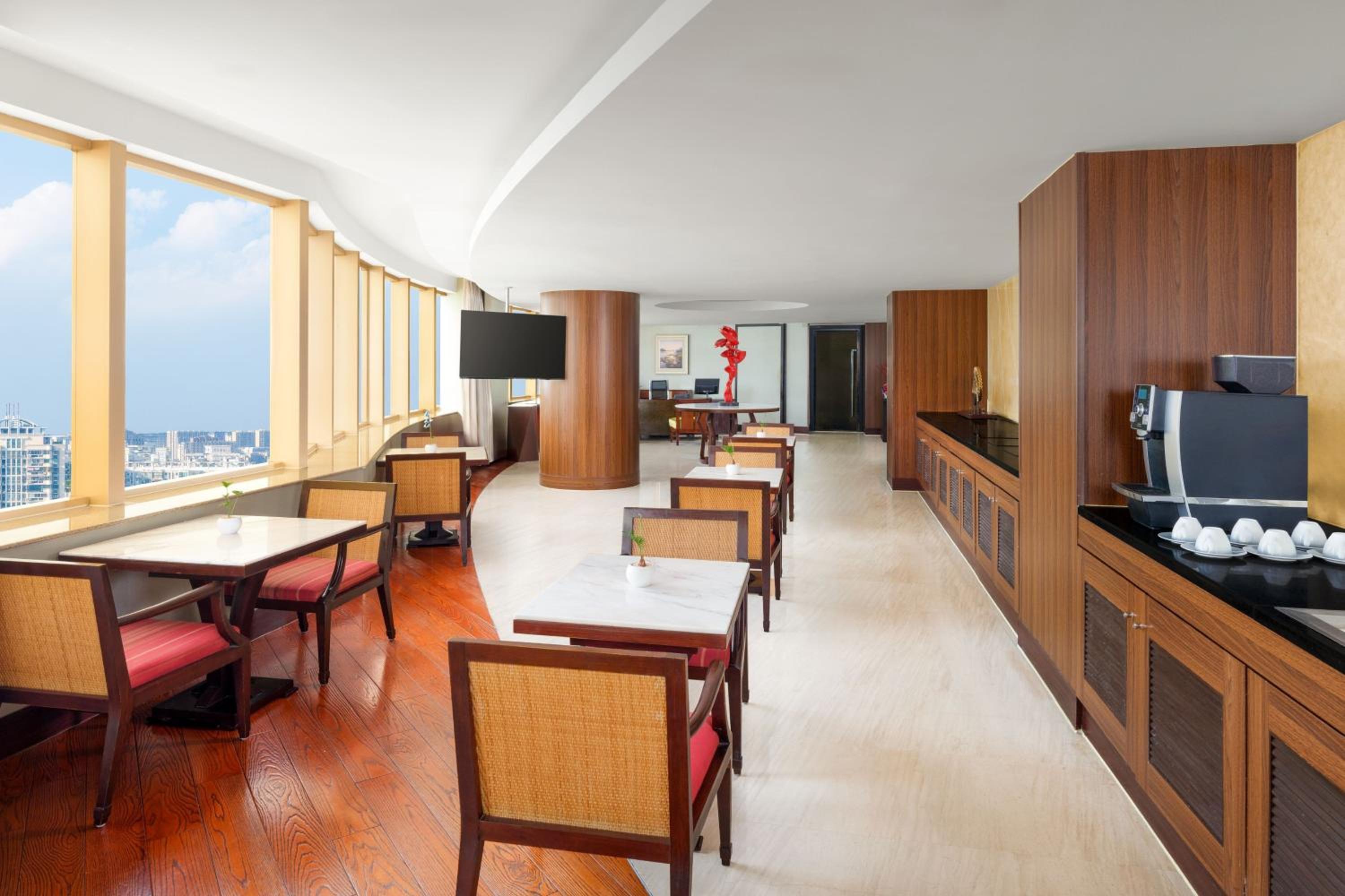 Executive King Room photo 2