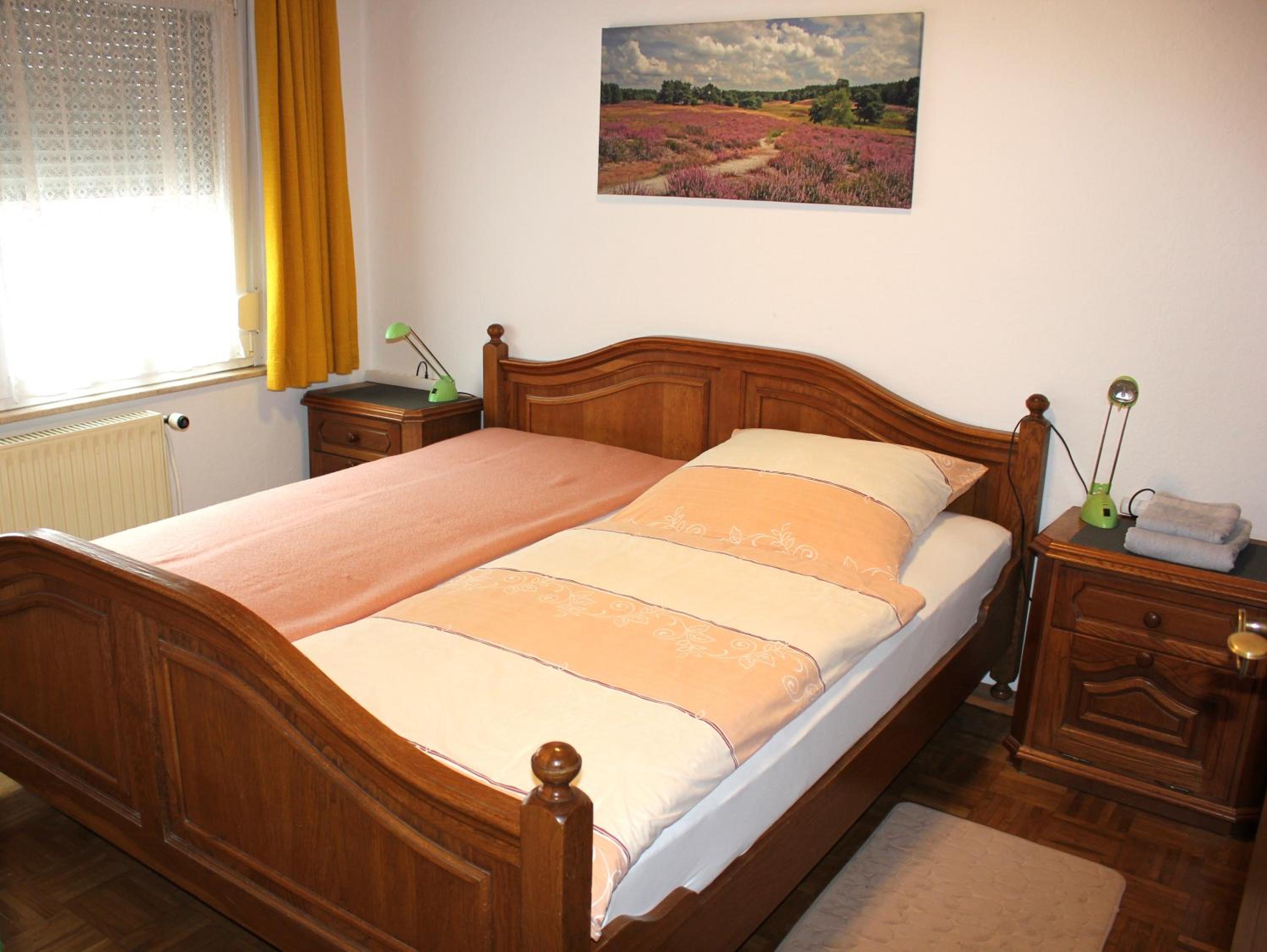 Double or Twin Room with Shower - Photo 2