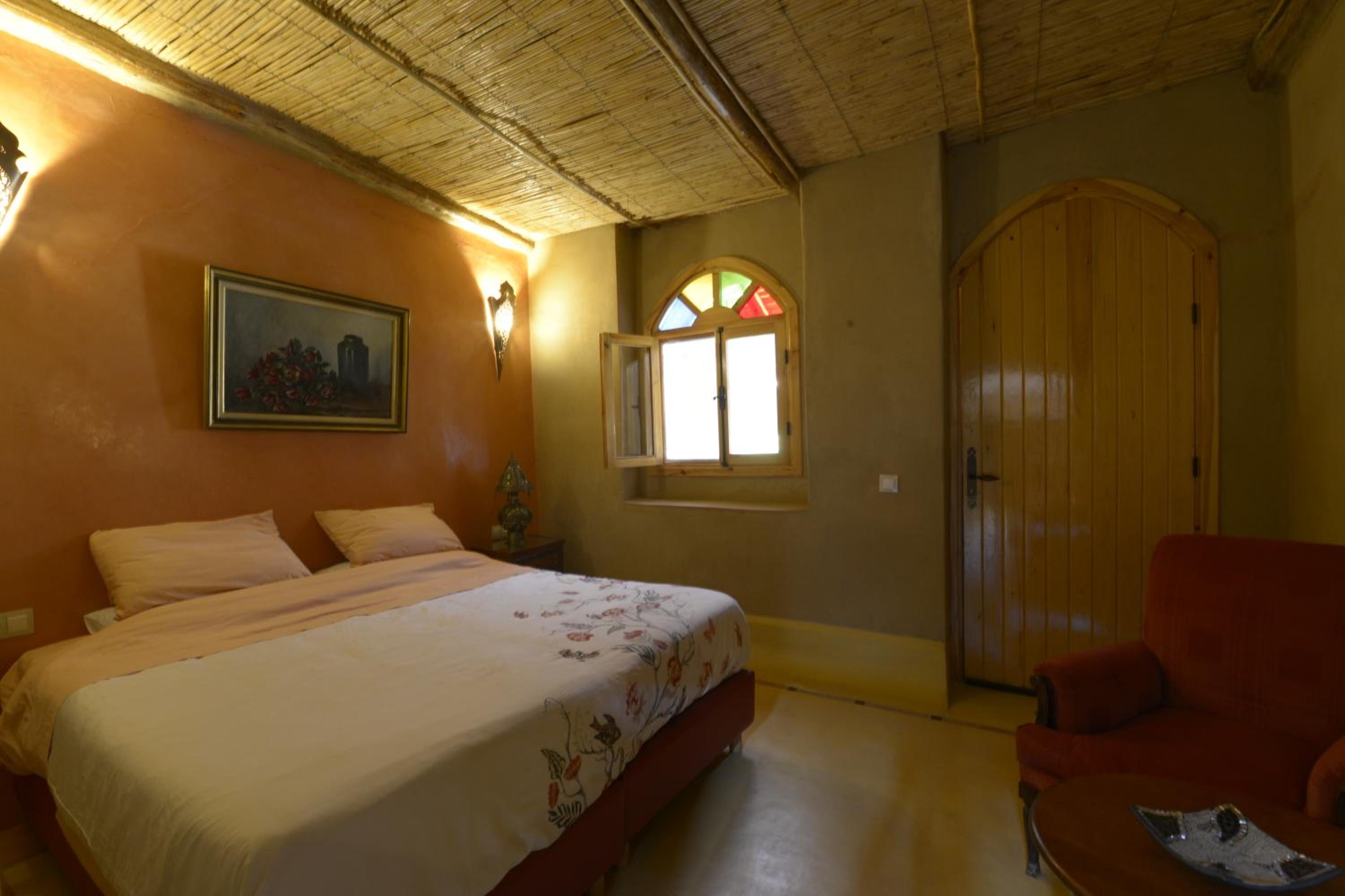 Double Room with Pool View photo 2