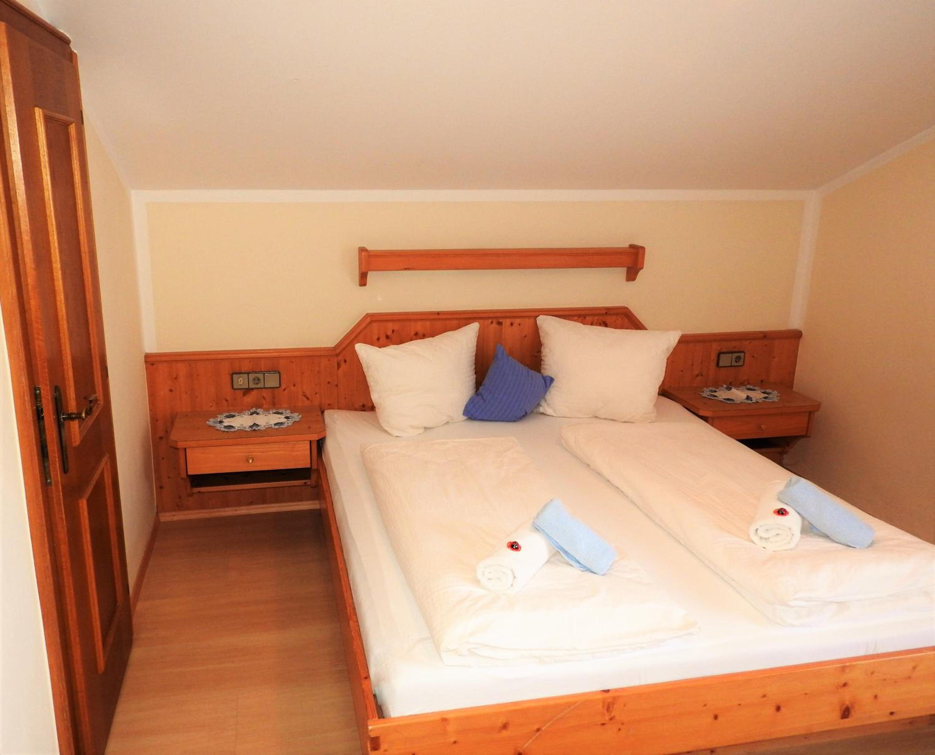 One-Bedroom Apartment with Balcony photo 3