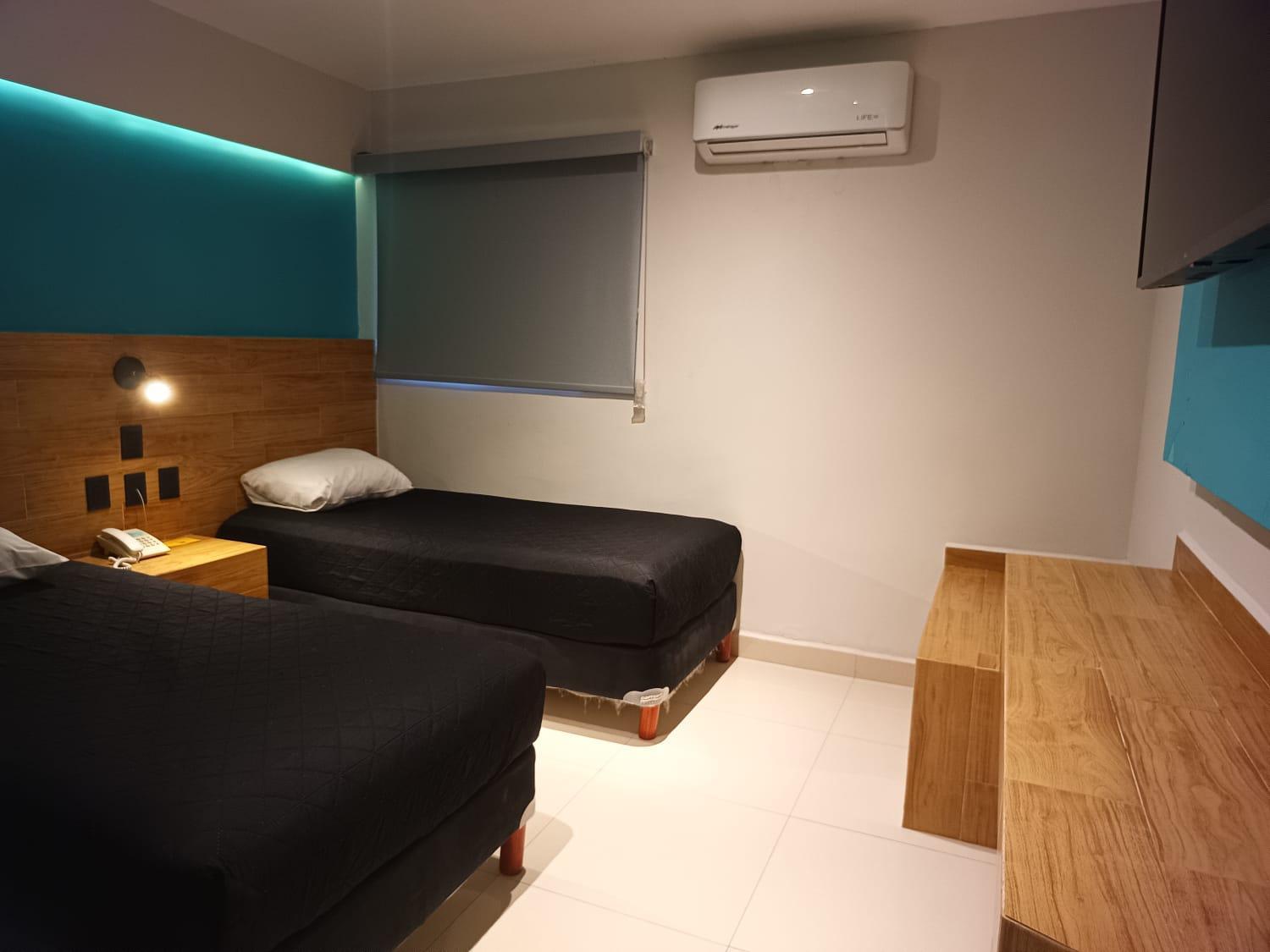 Double Room - Photo 18