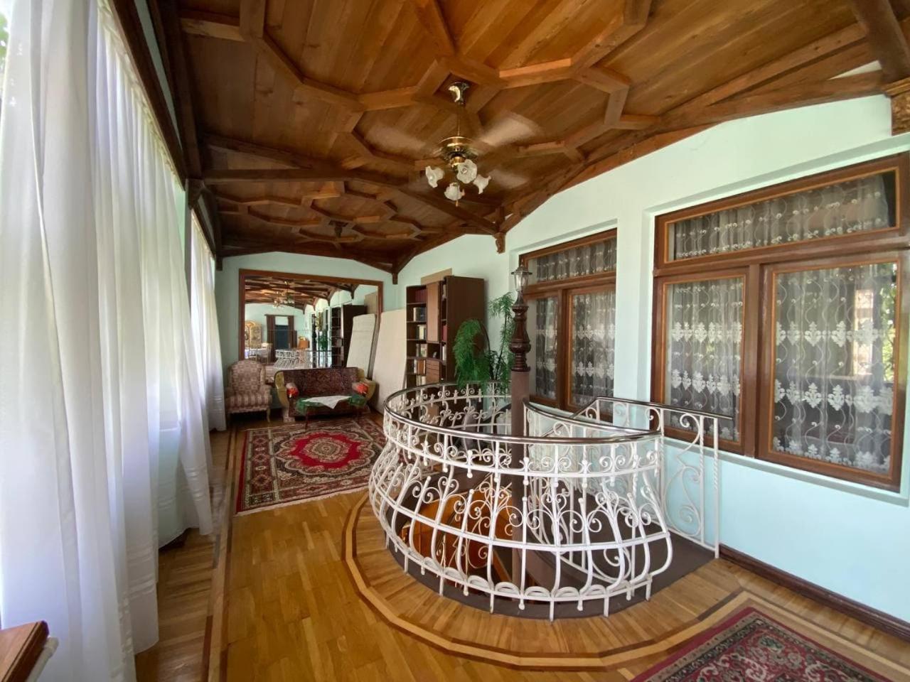 Deluxe Family Suite photo 1