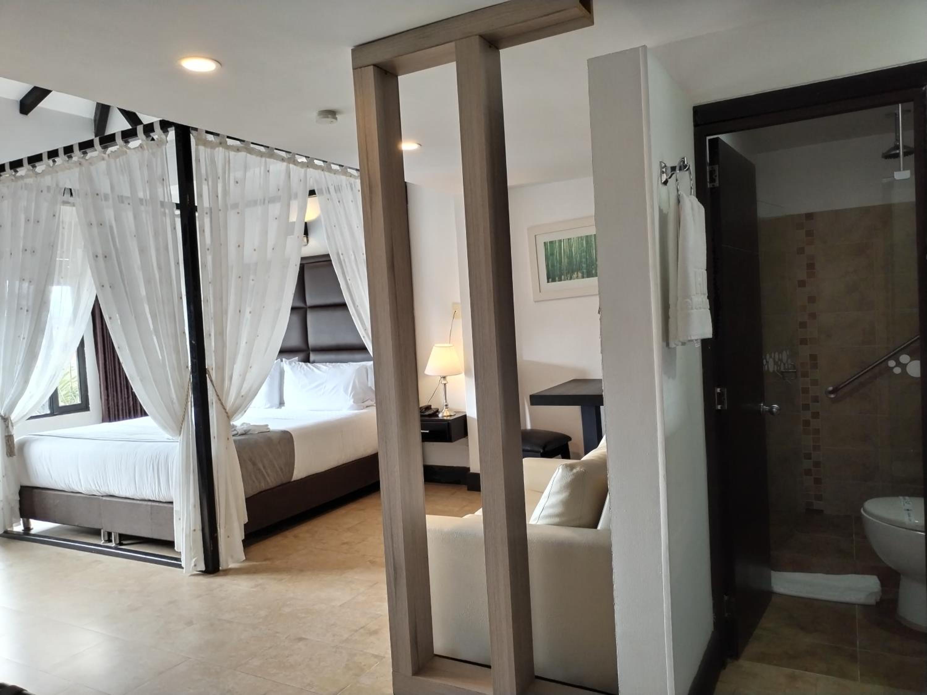 Standard Double Suite photo 1