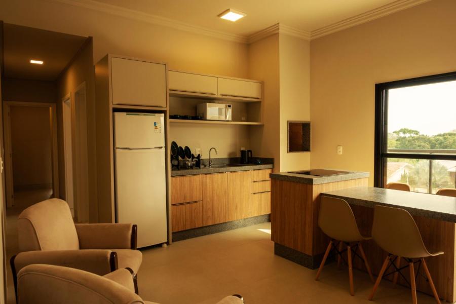 Two-Bedroom Deluxe Apartment with Balcony photo 3