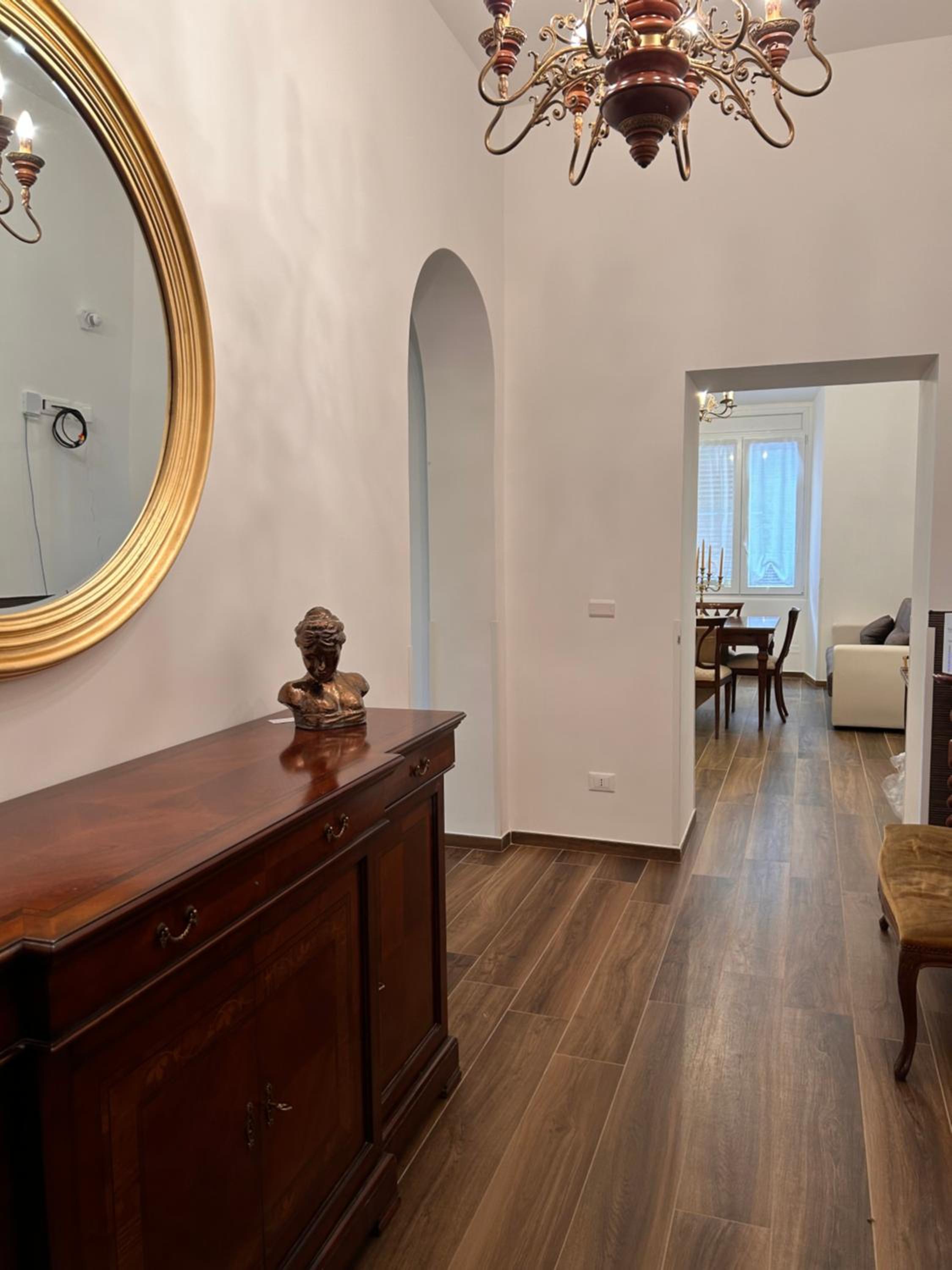 Four-Bedroom Luxury Apartment