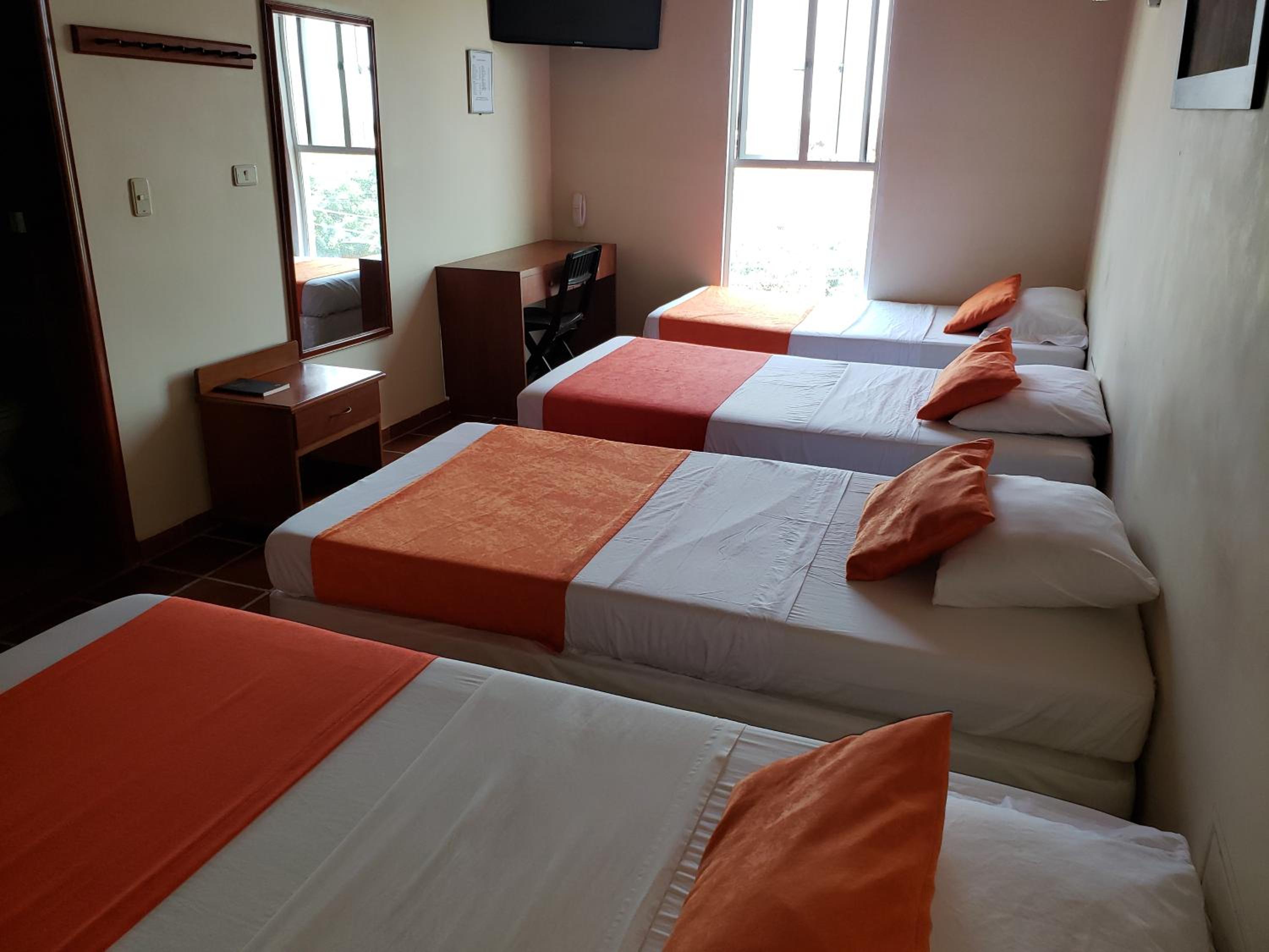 Economy Triple Room