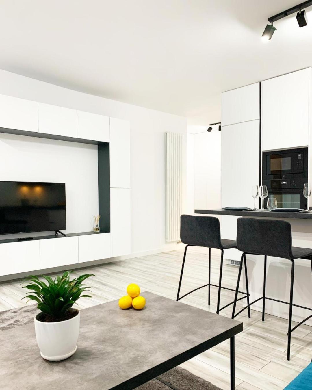 Apartment with Park View photo 2
