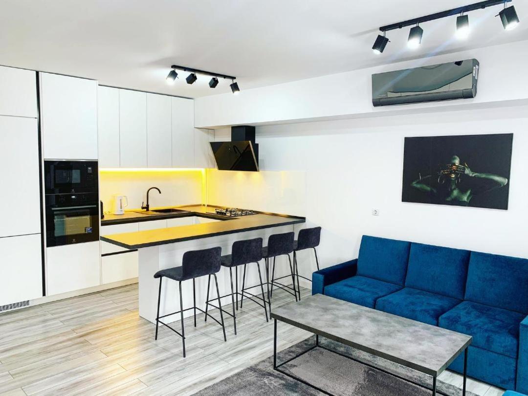 Apartment with Park View photo 3