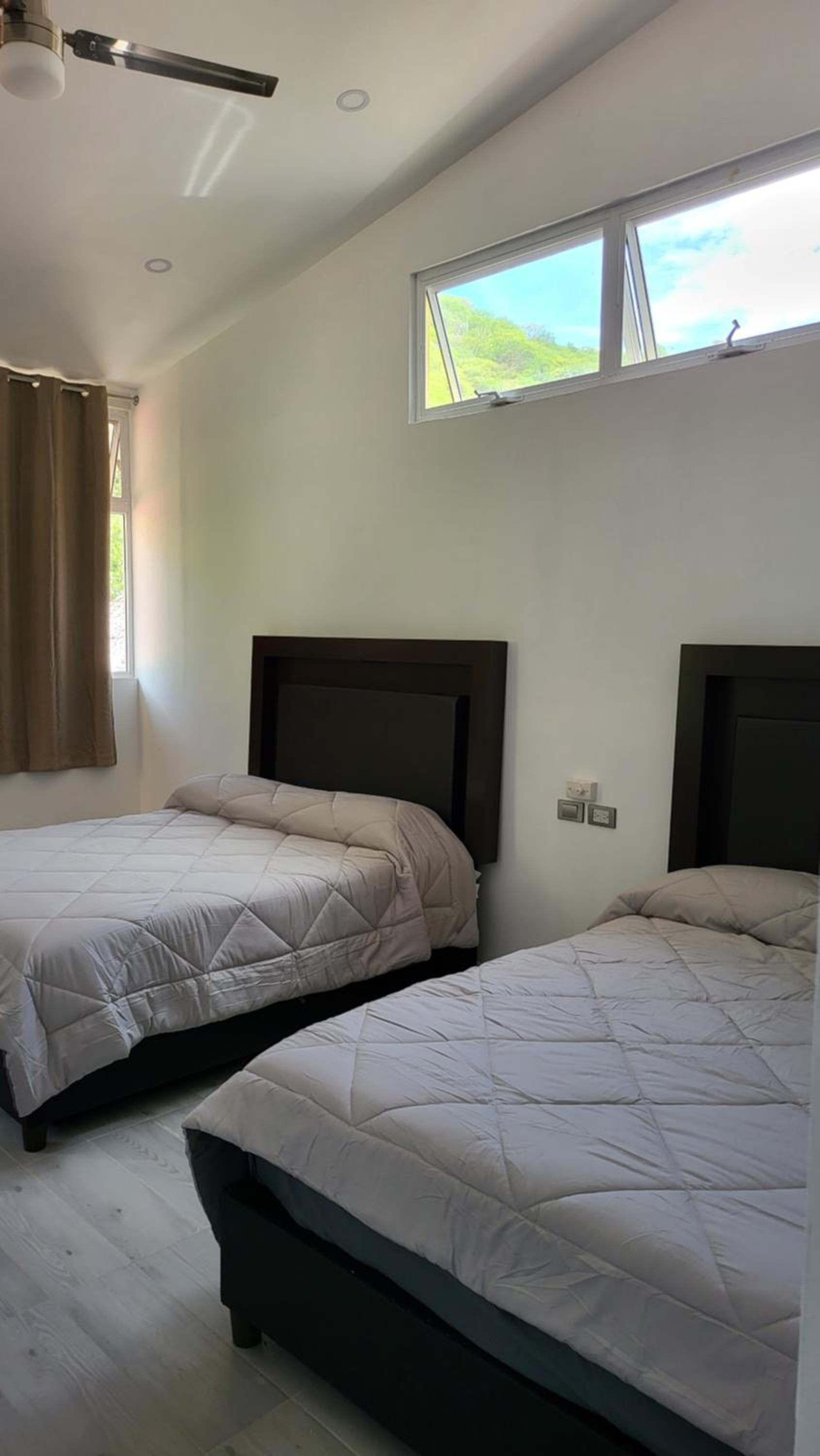 Four-Bedroom Apartment photo 1