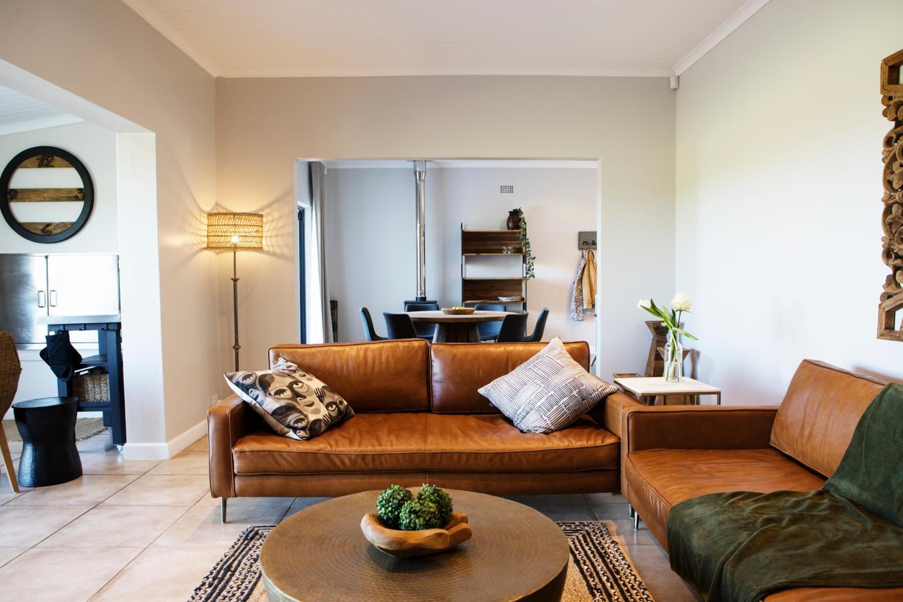 Three-Bedroom Villa photo 3