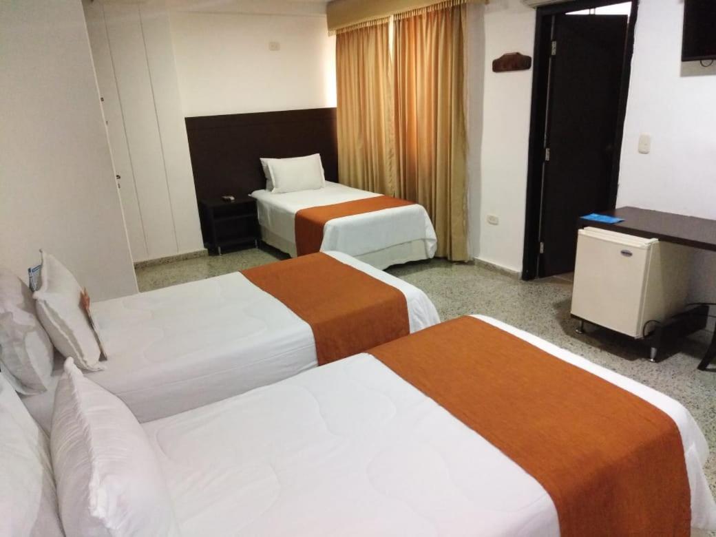 Standard Triple Room photo 3