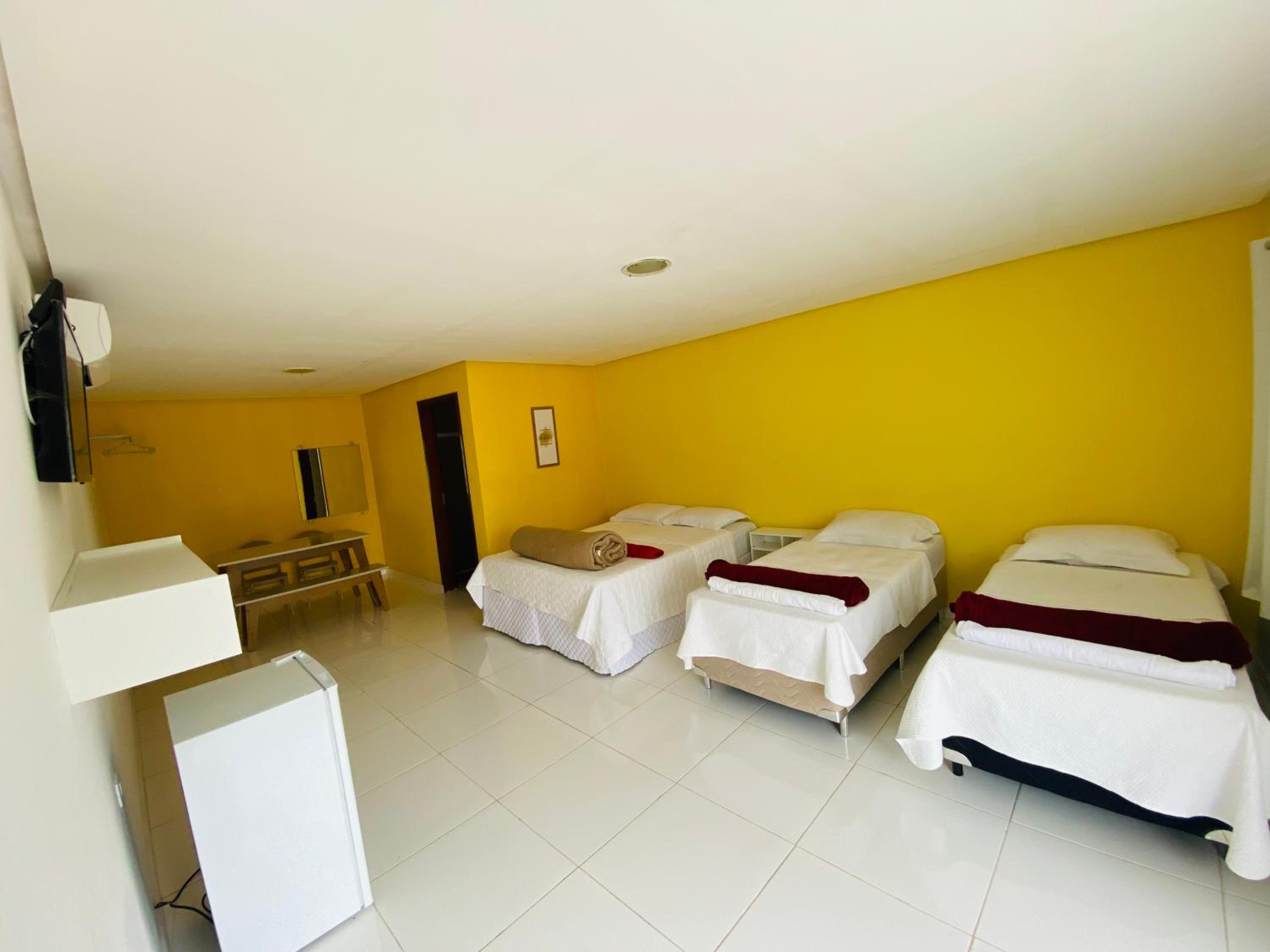 Basic Triple Room photo 1