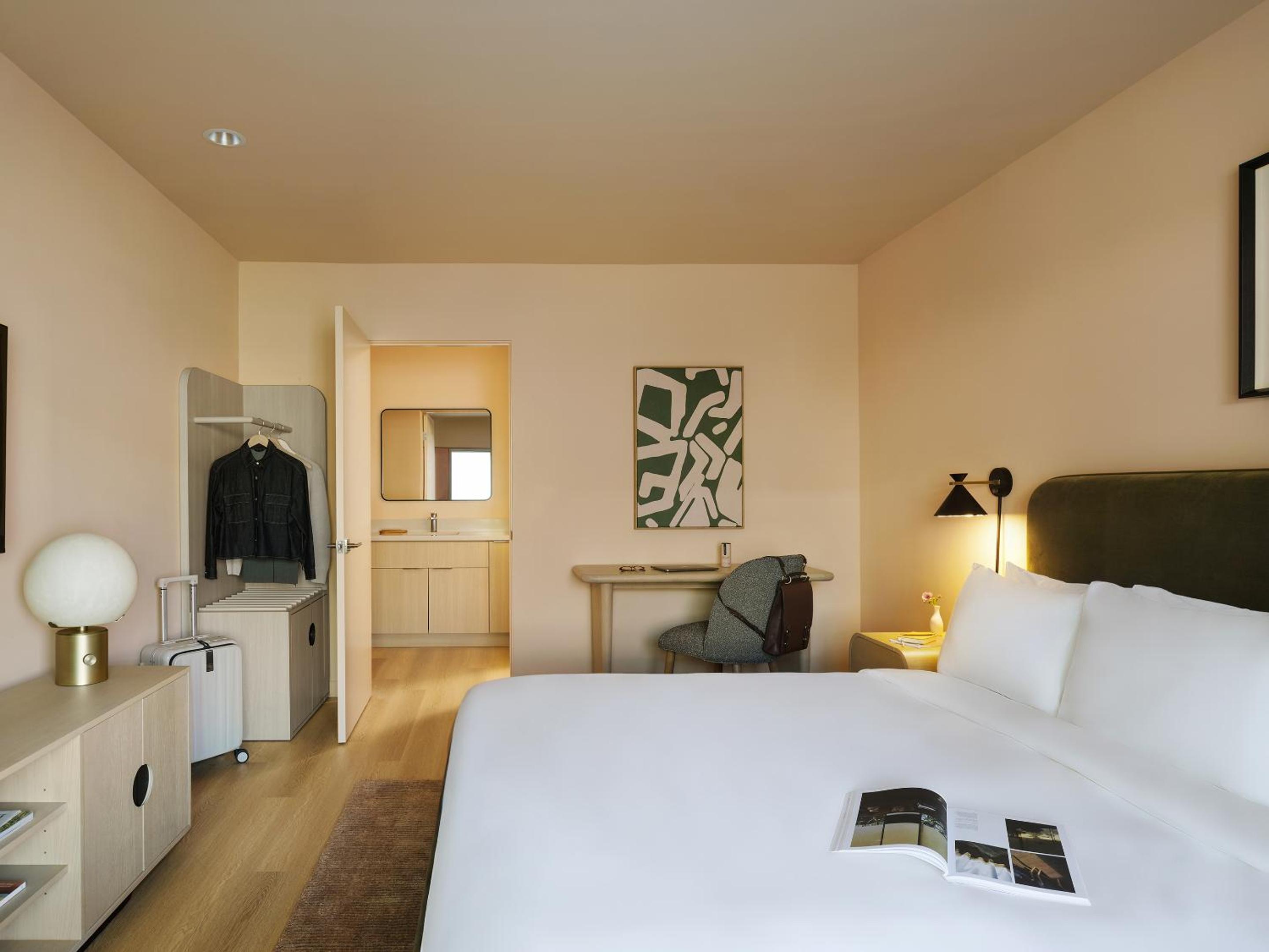 King Room (Self Check-in) photo 2