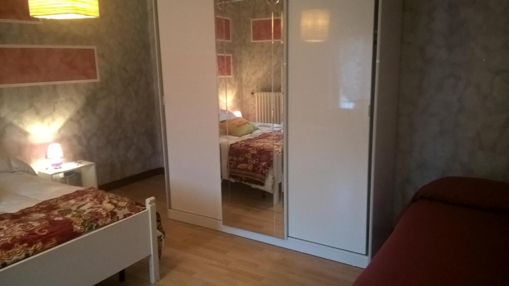 Double Or Twin Room With Private Bathroom photo 1