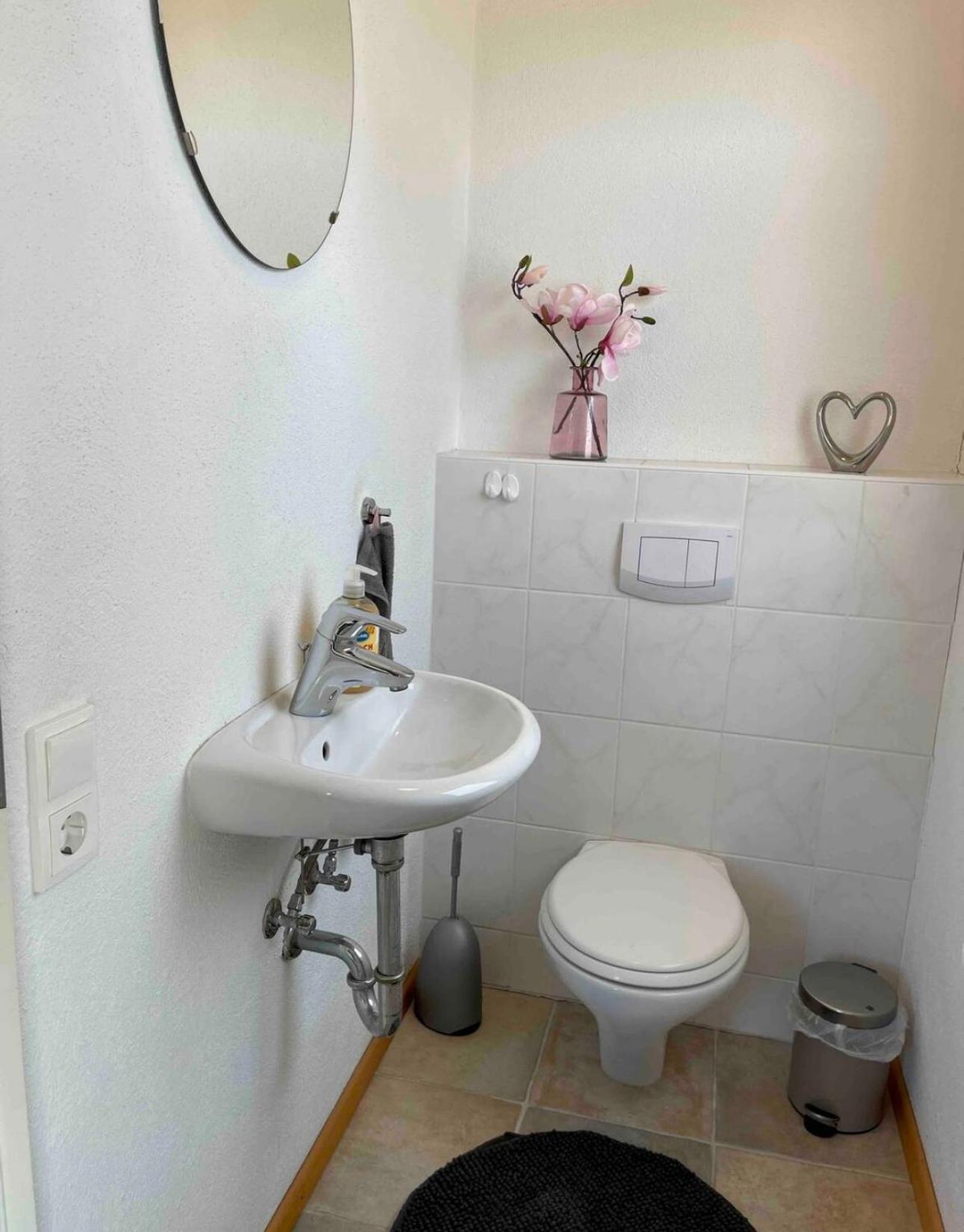 One-Bedroom House photo 2