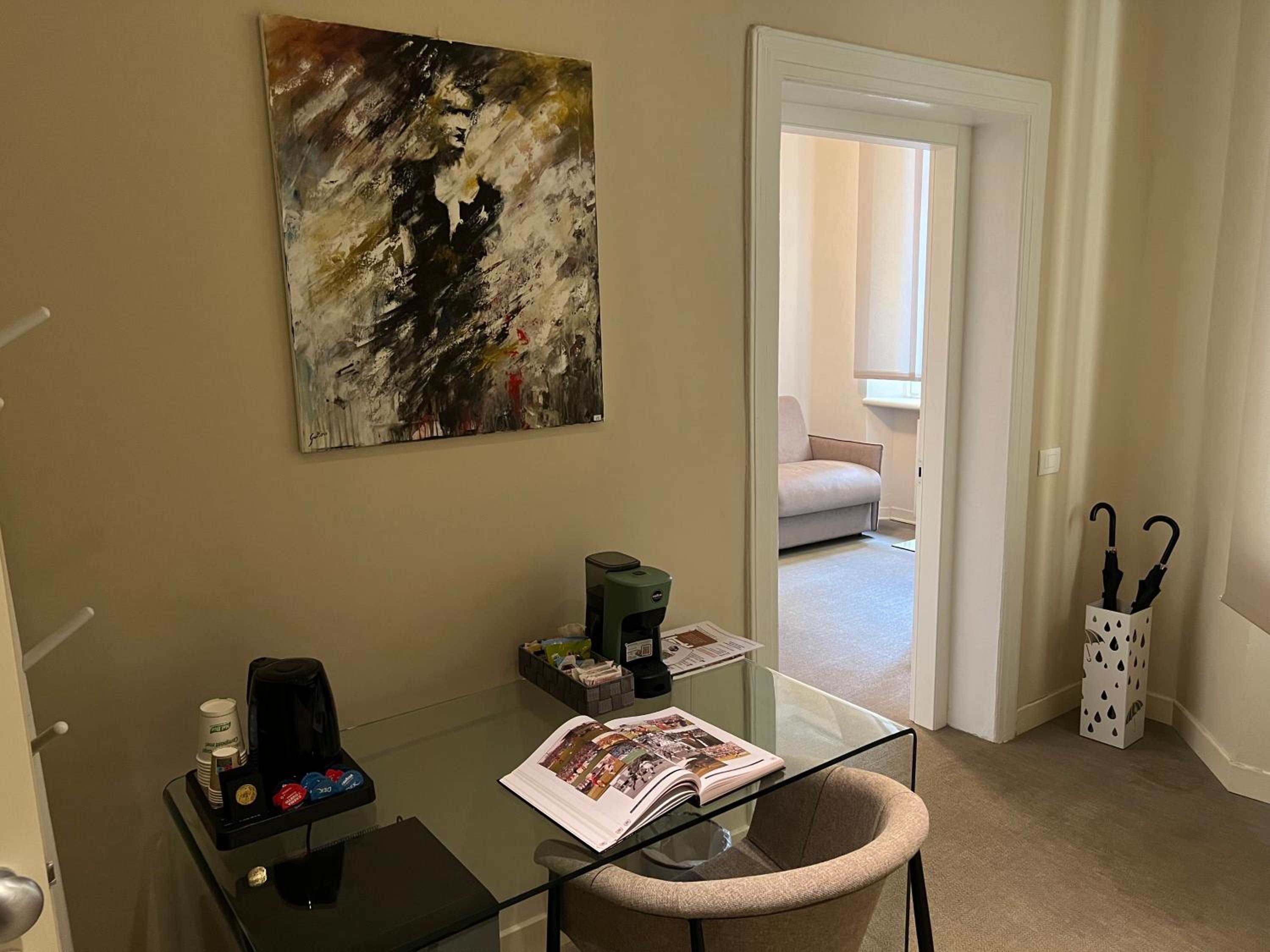 Superior King Room photo 2