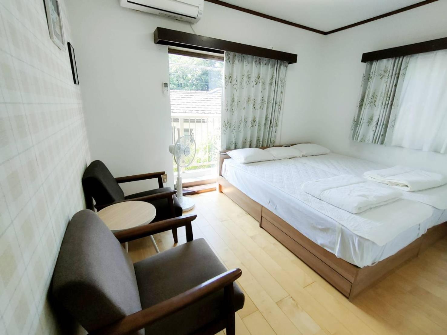 Quadruple Room with Terrace photo 3
