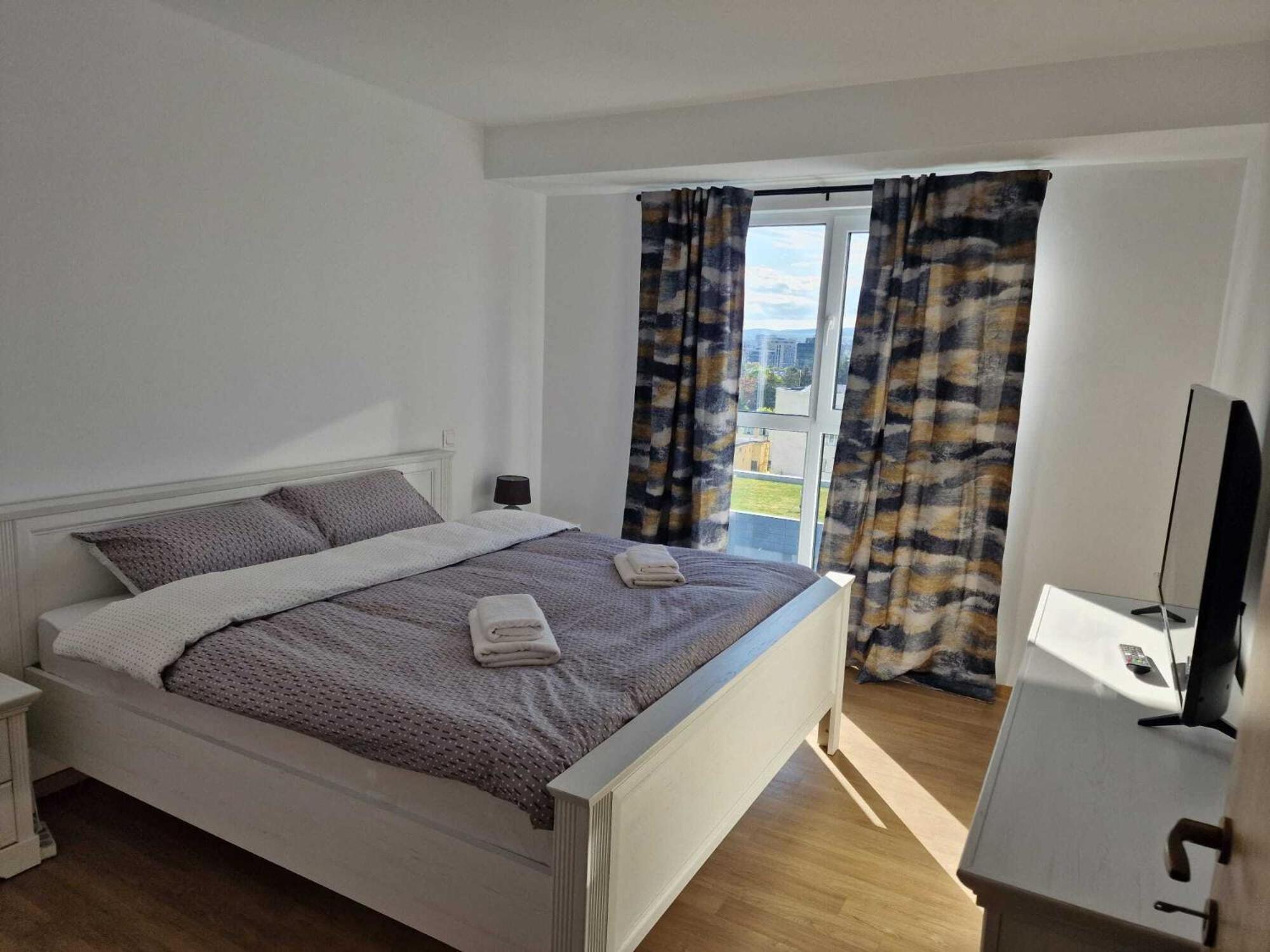 Apartment with City View photo 1