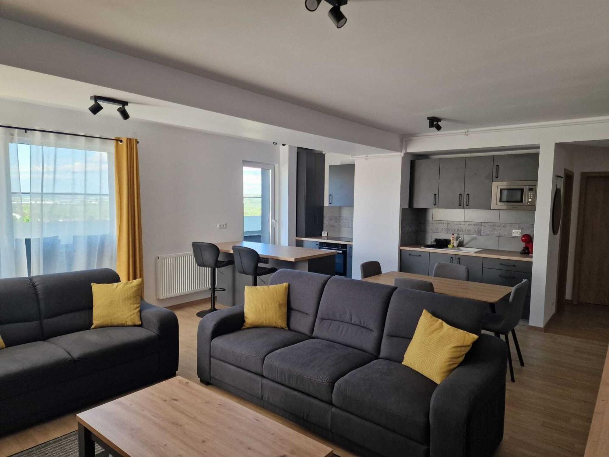 Apartment with City View photo 3