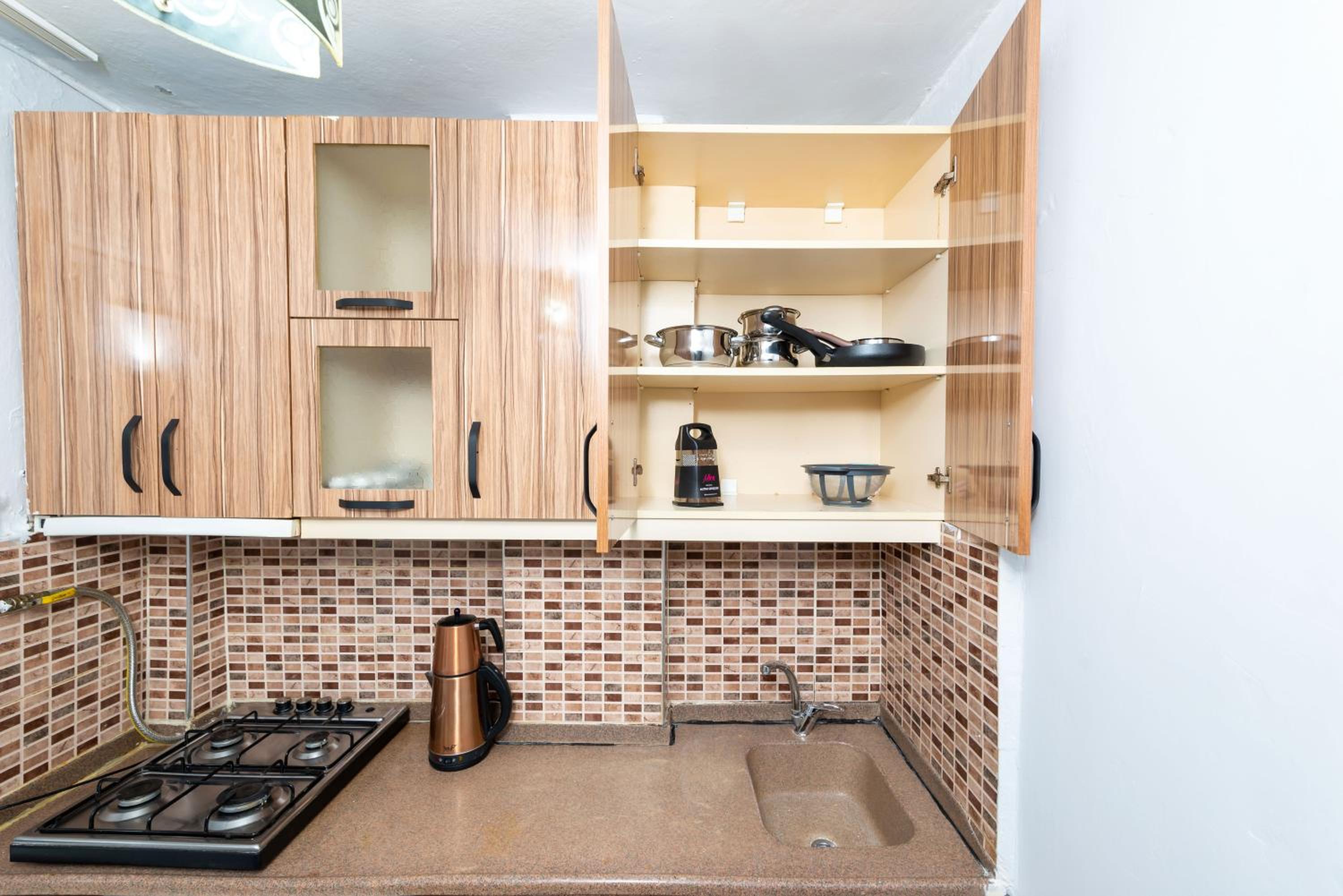Apartment - Ground Floor photo 2