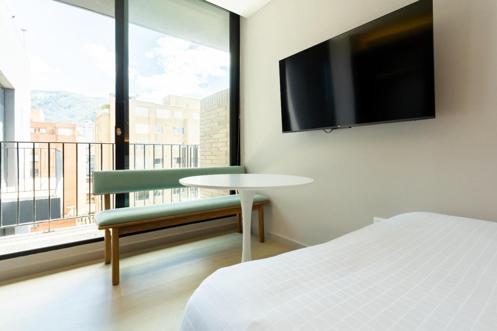 Studio Apartment With One Double Bed