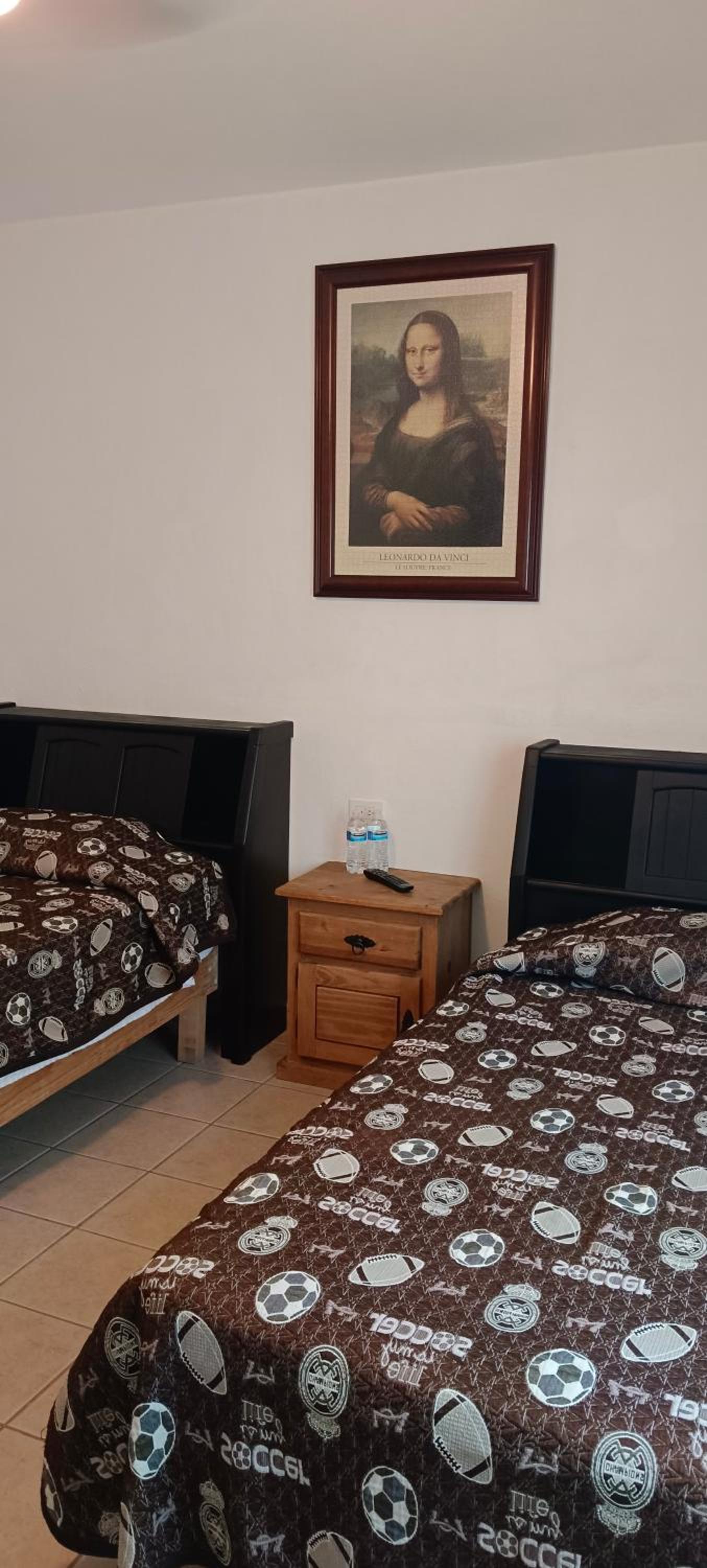 Twin Room - Photo 2