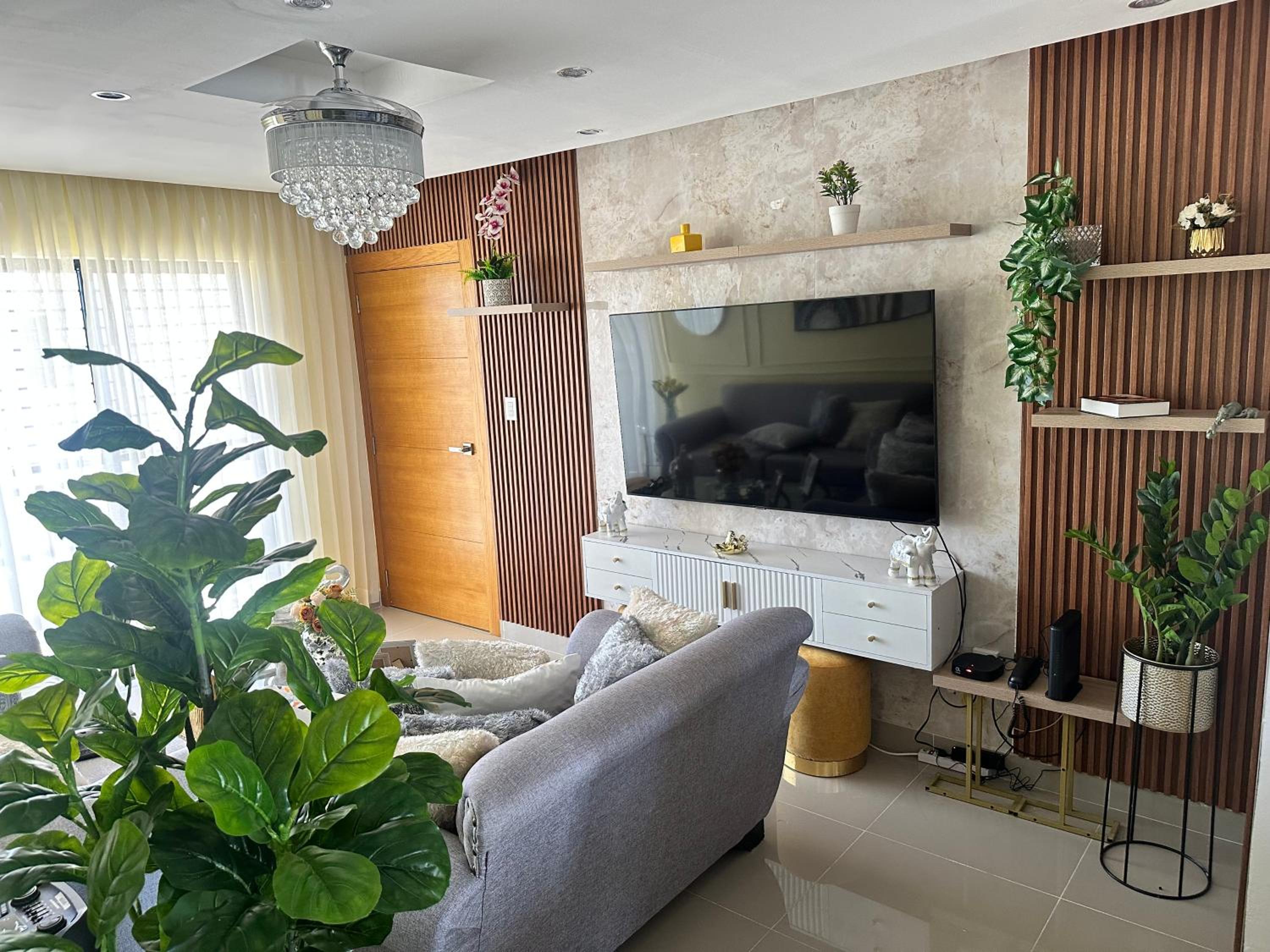 Three-Bedroom Apartment photo 1