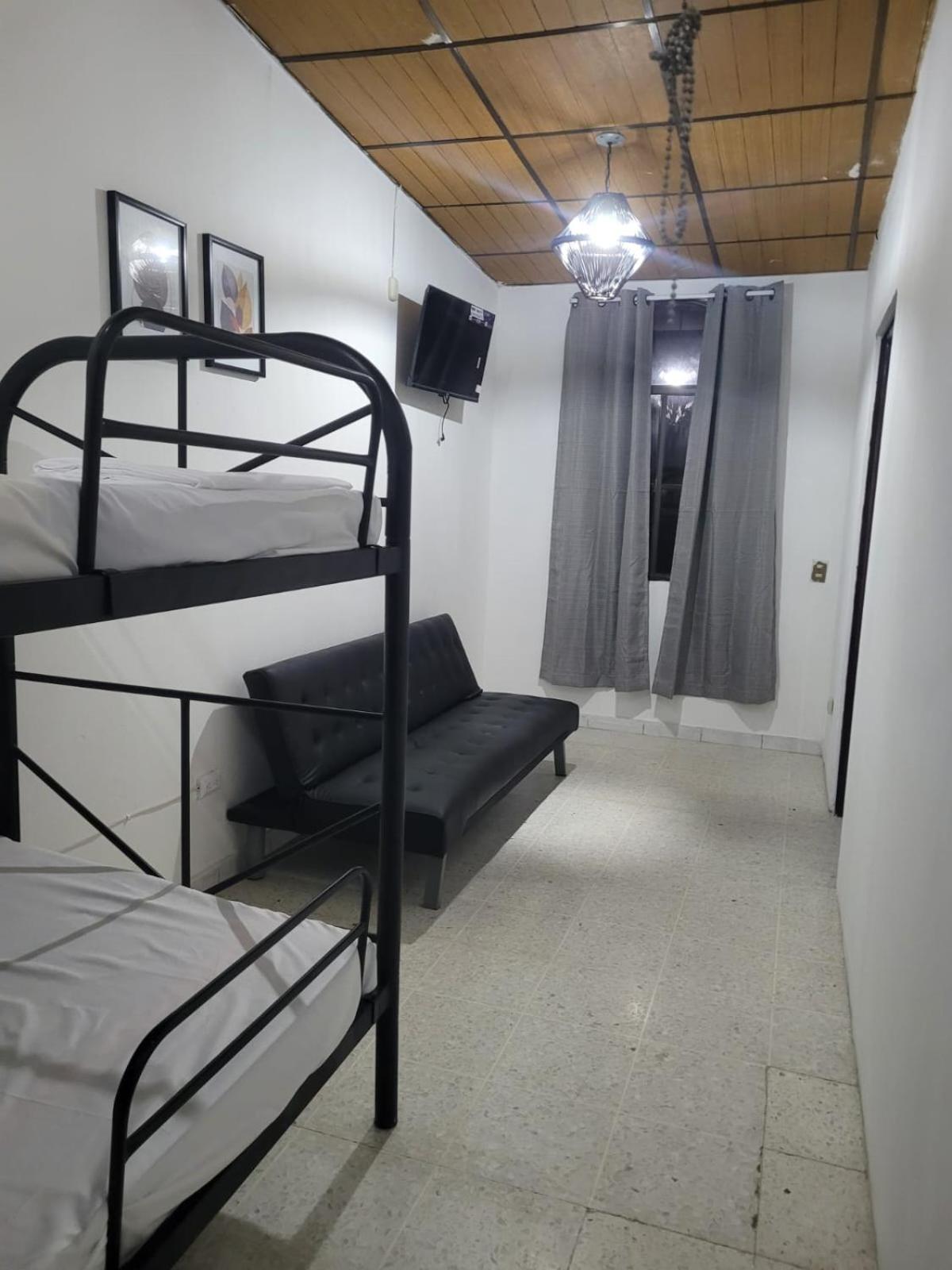 Triple Room With Private Bathroom photo 1