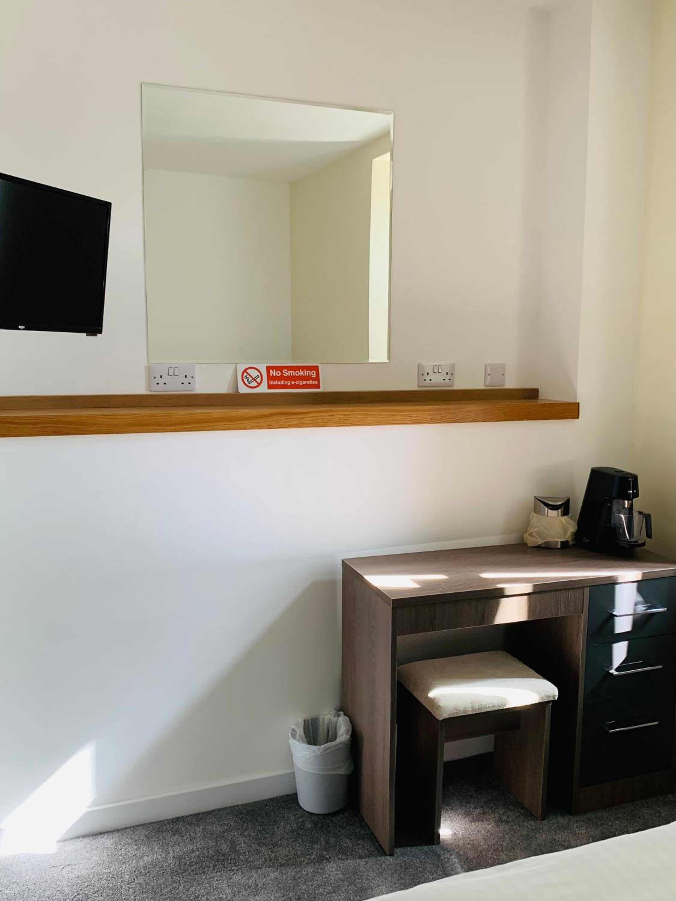 Triple Room with Private External Bathroom