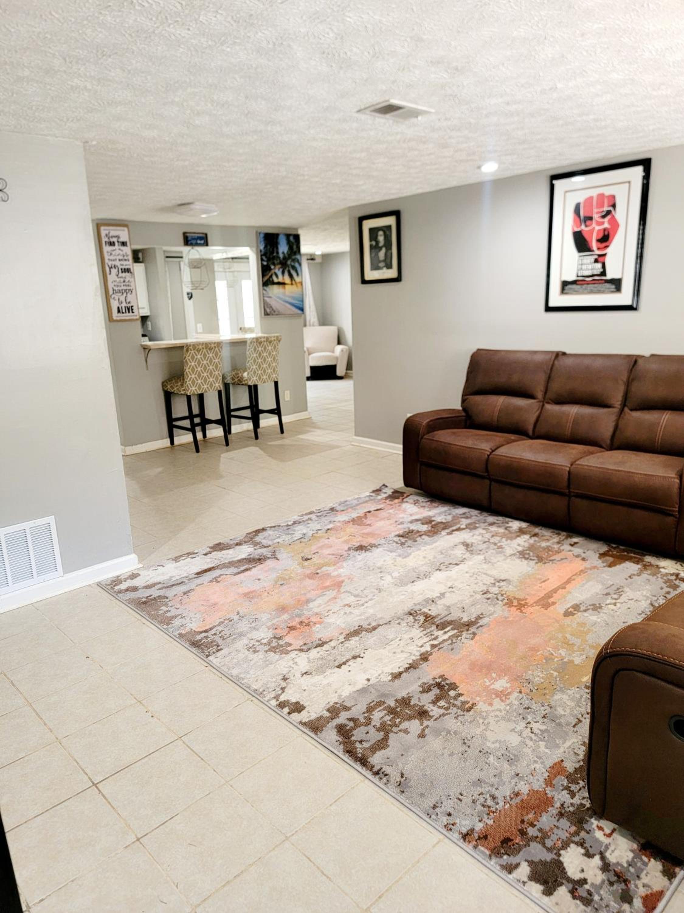 Four-Bedroom House photo 1