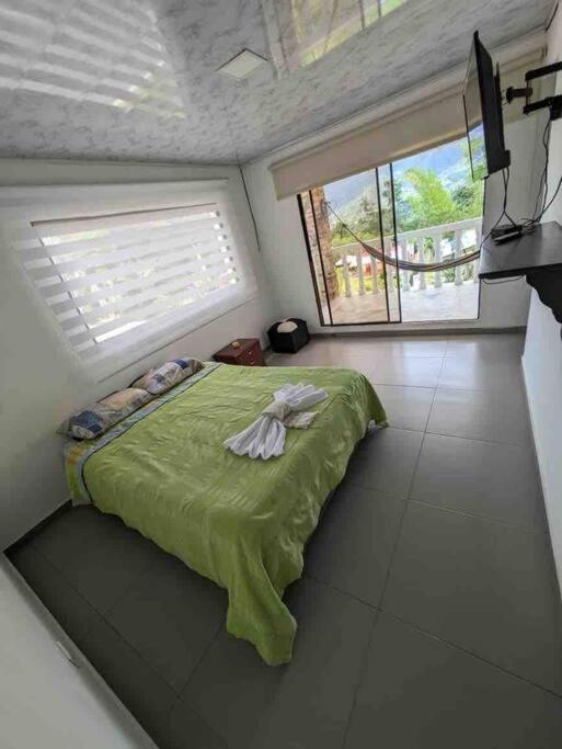 Four-Bedroom House photo 3