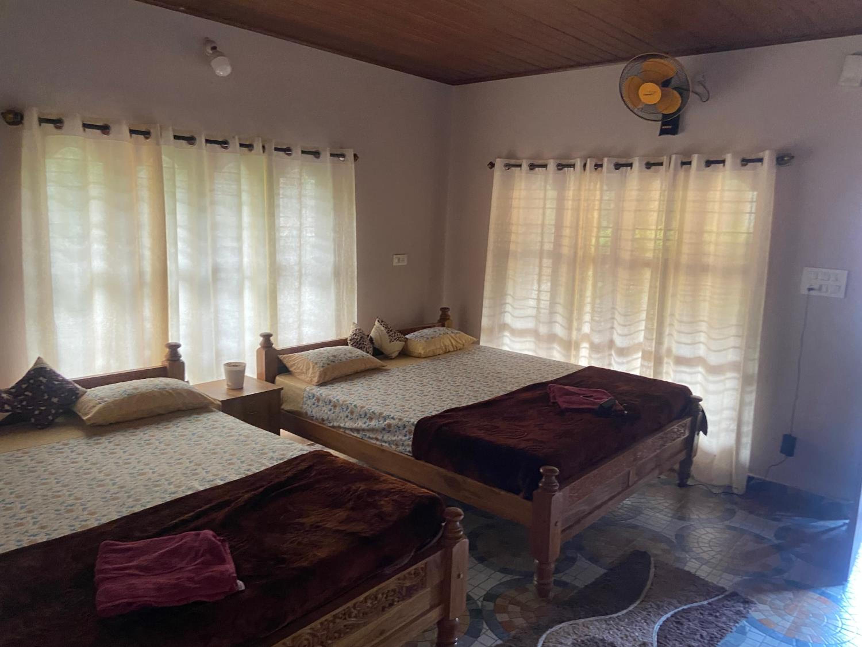 Budget Triple Room photo 3