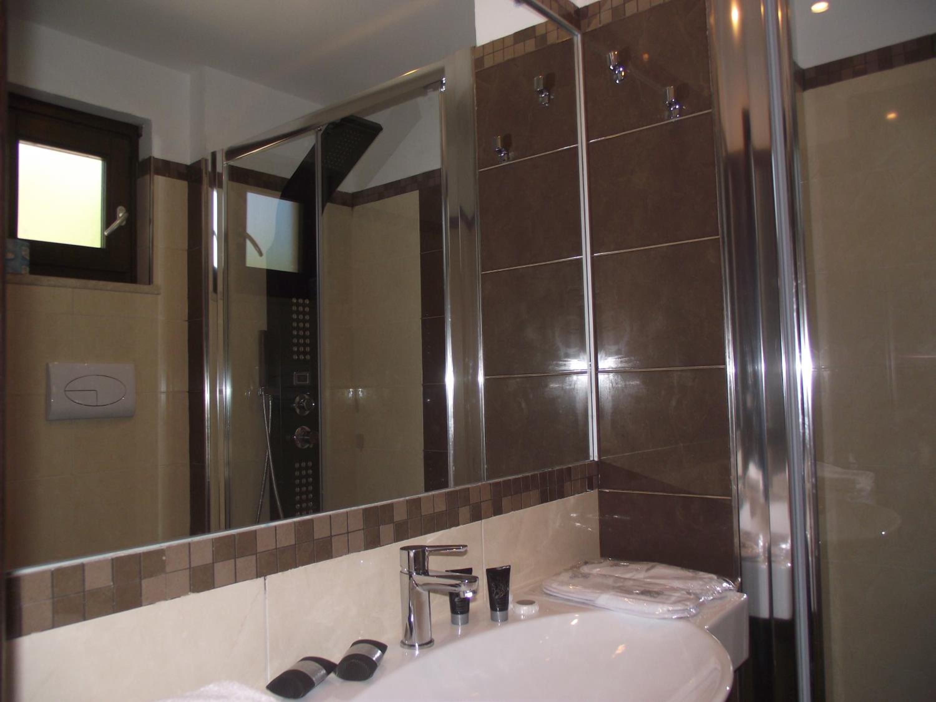 Double or Twin Room photo 2