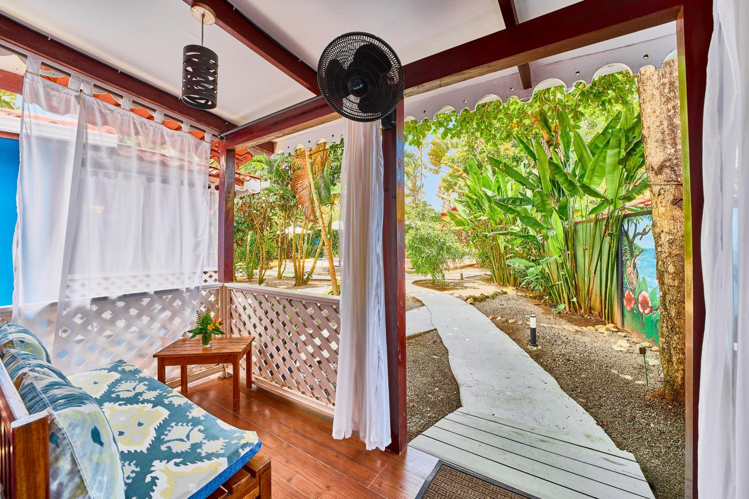 Superior Bungalow photo 3