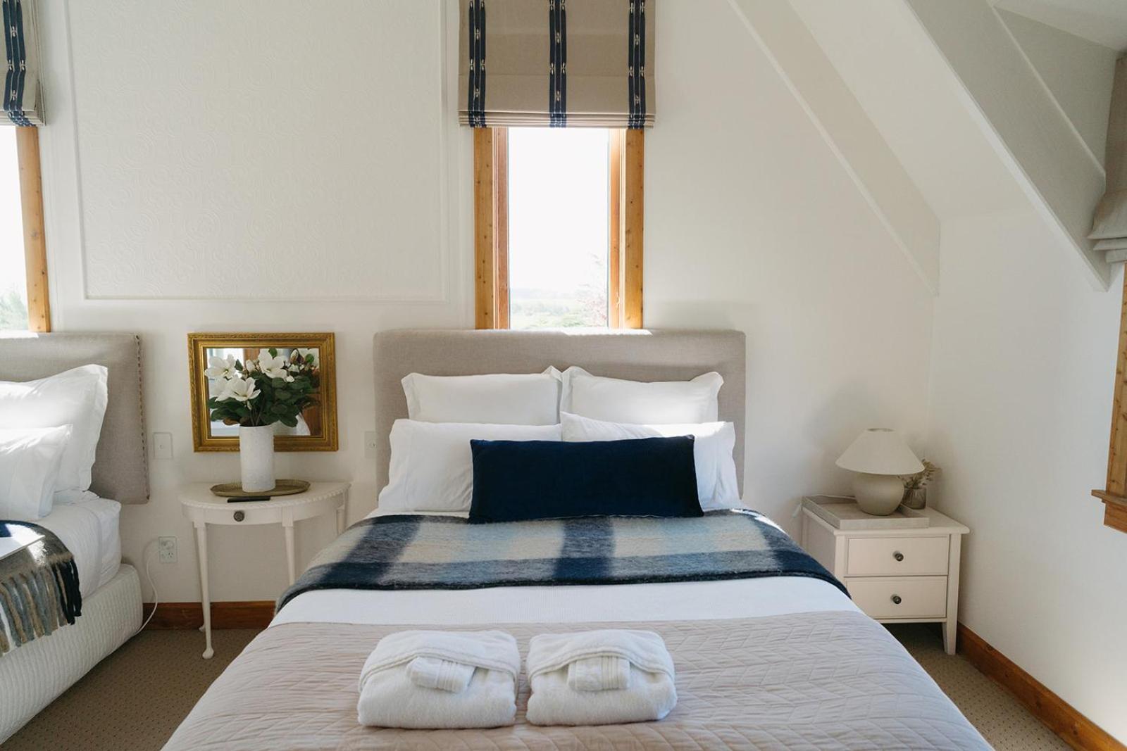 Deluxe Queen Suite