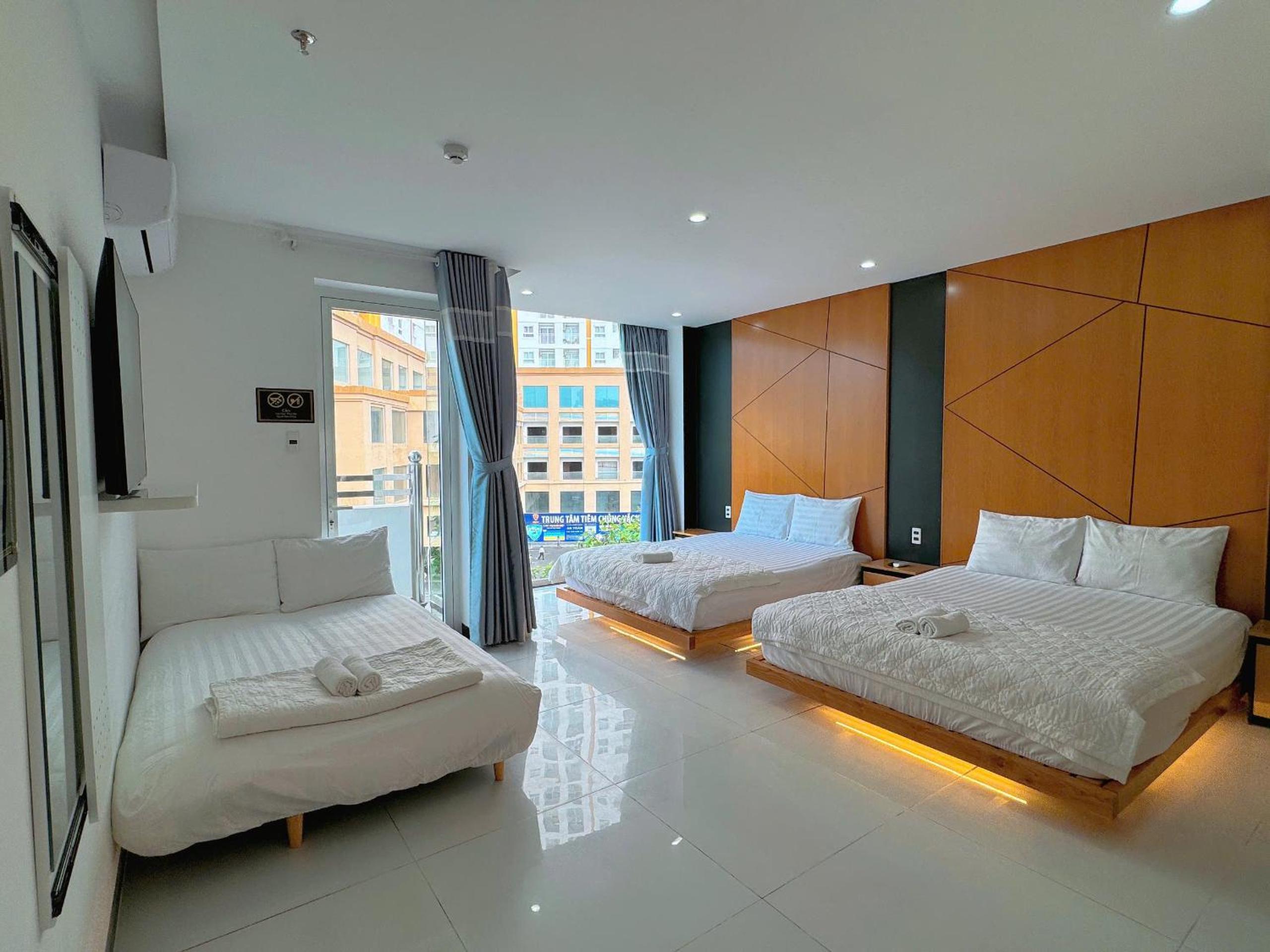 Mixed Dormitory Room