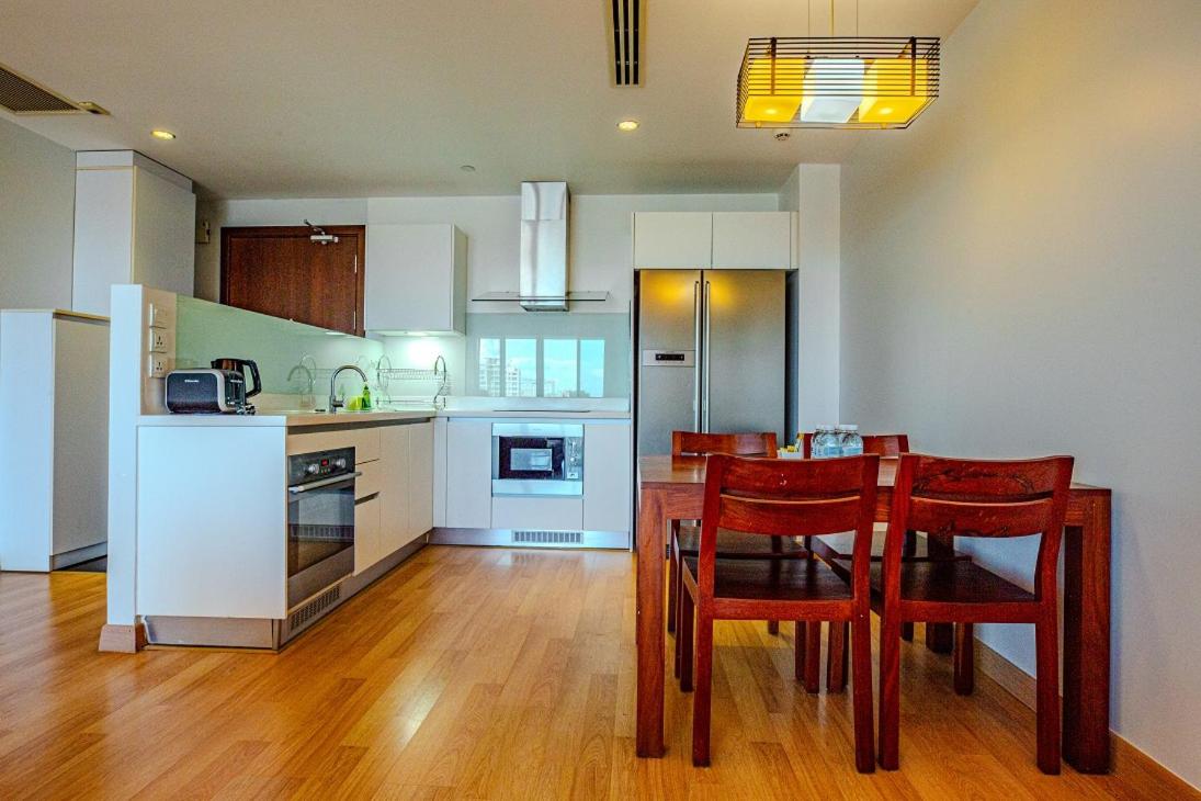 Two-Bedroom Apartment with Balcony photo 2