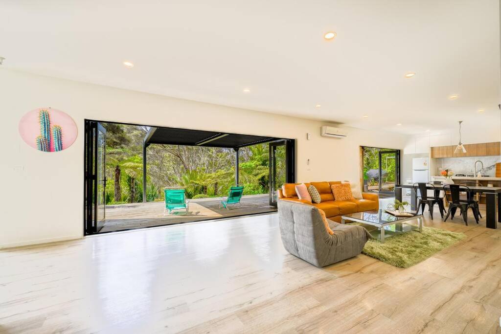 Villa photo 1