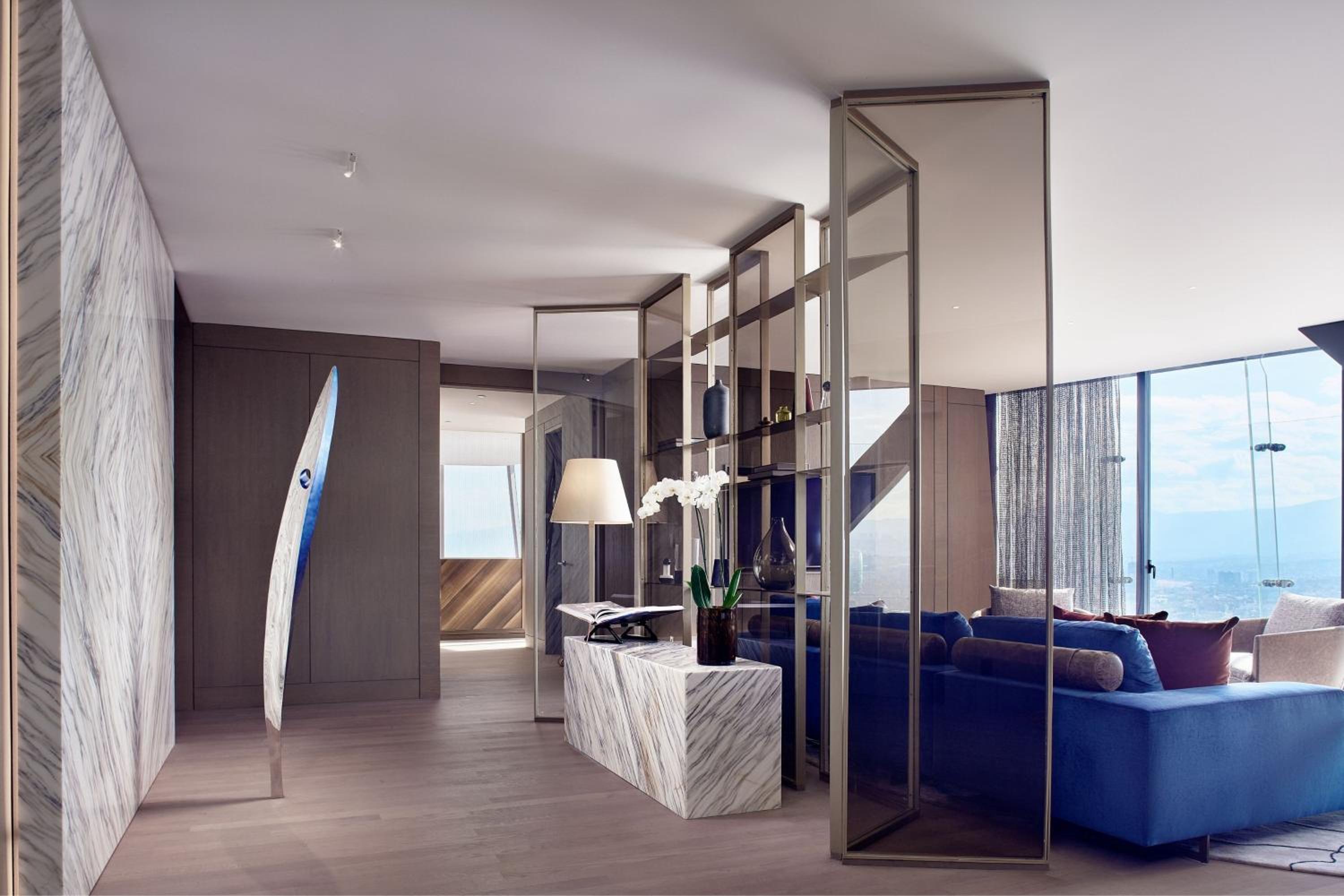The Ritz-Carlton Suite, Club lounge access, Suite, 1 King