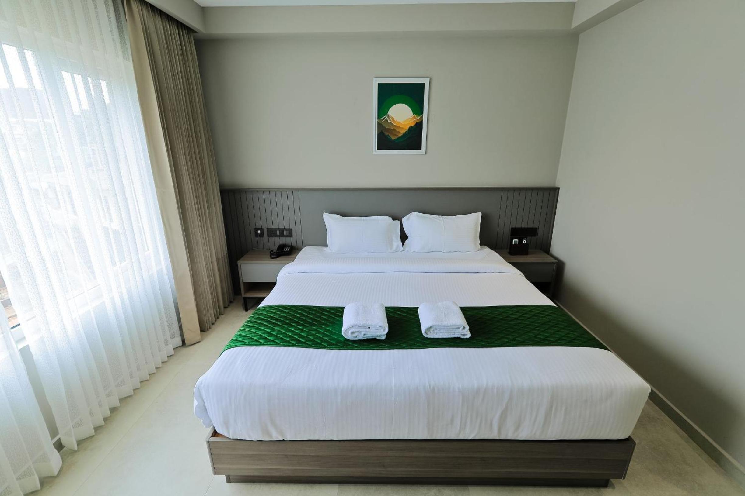 Standard Double Room with Fan photo 2