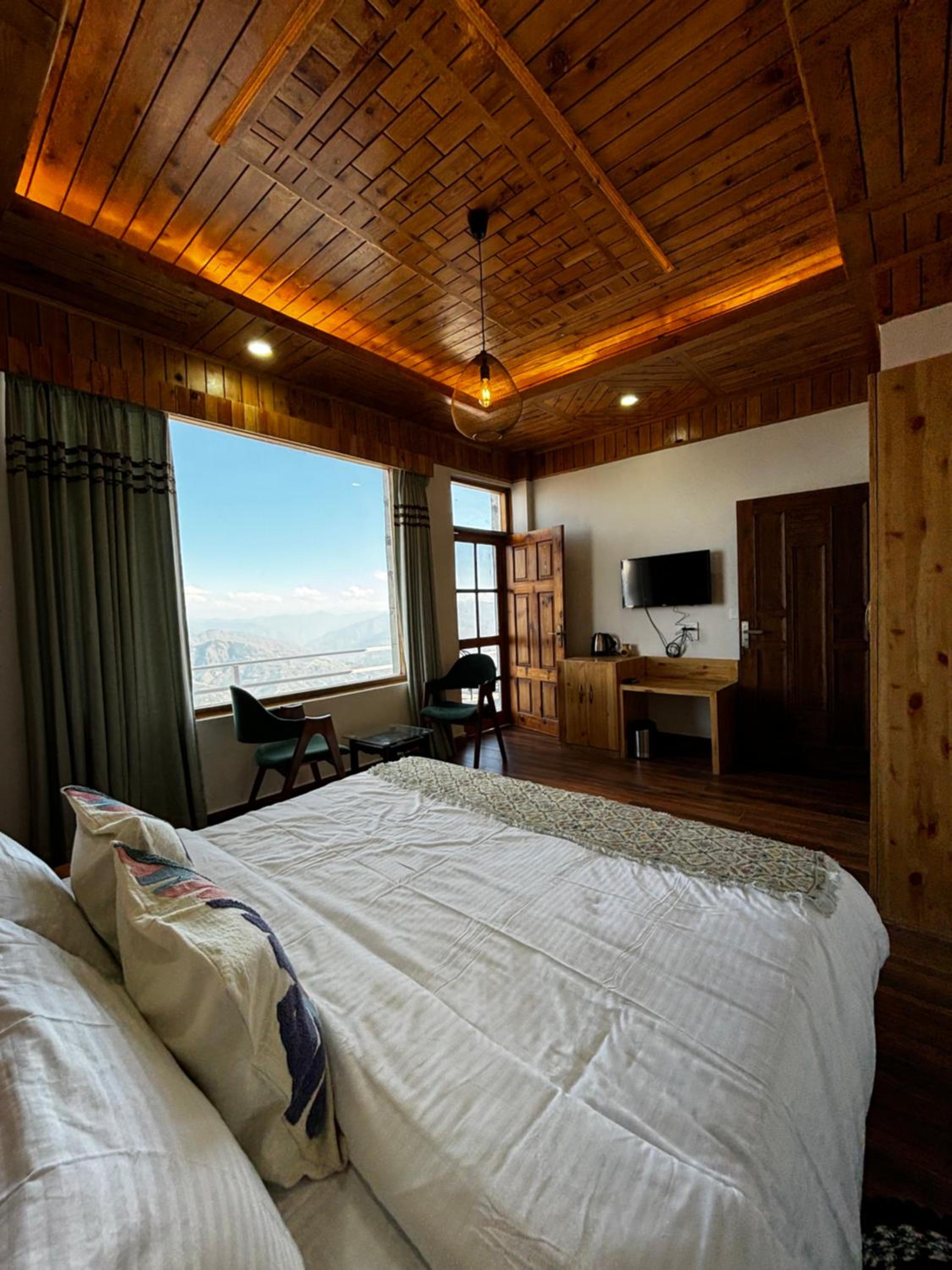 Double Room with Patio photo 3