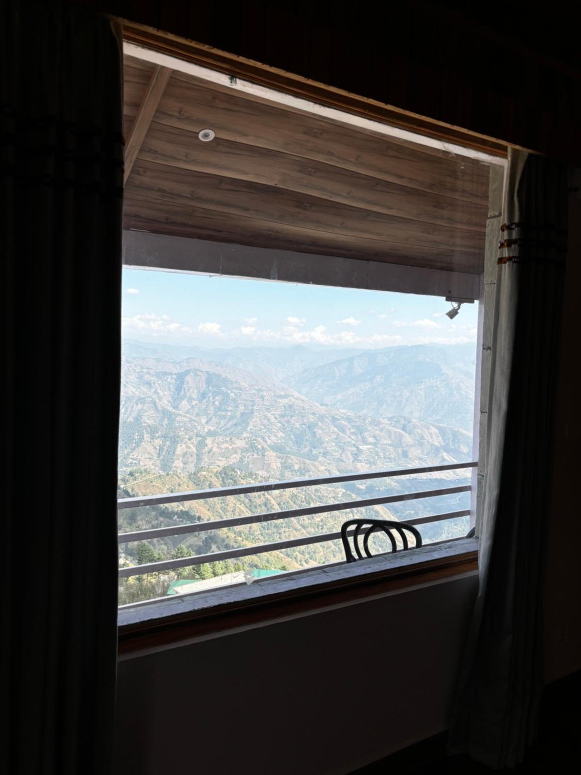 King Room with Balcony photo 3