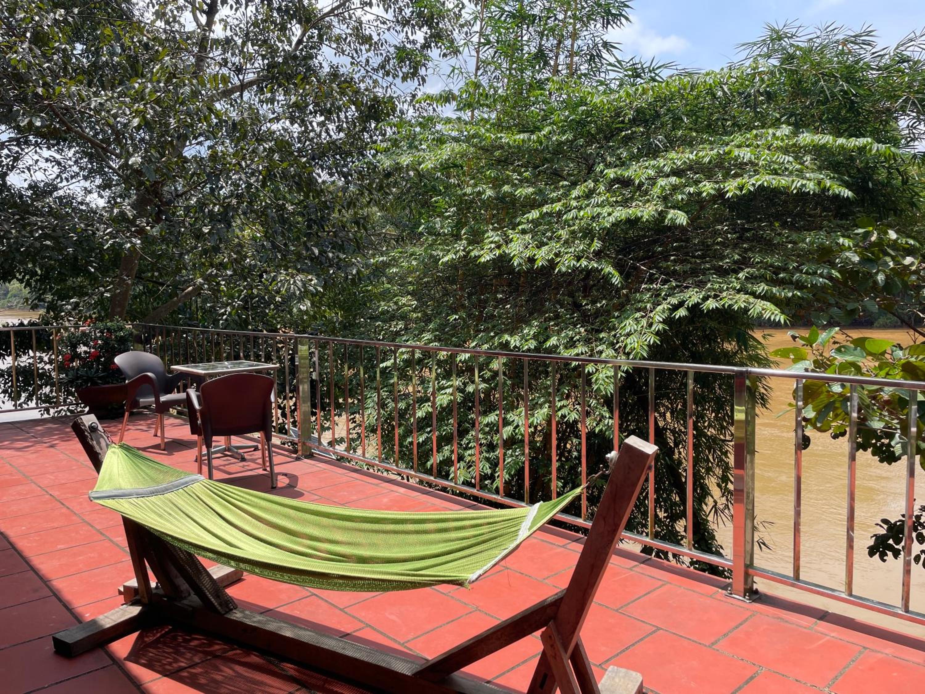 Bungalow - Water Front  - Photo 1