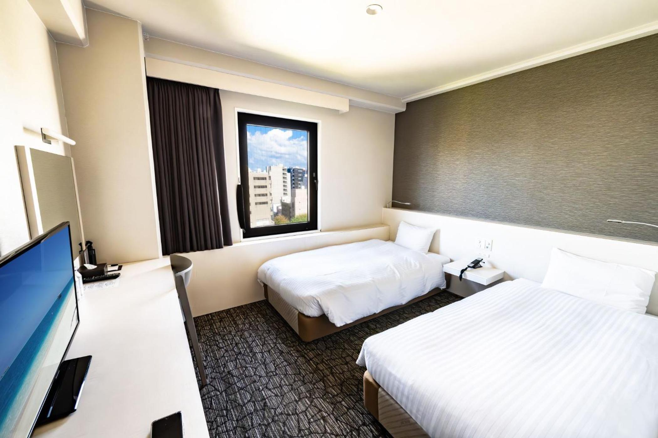 Twin Room - Non-Smoking