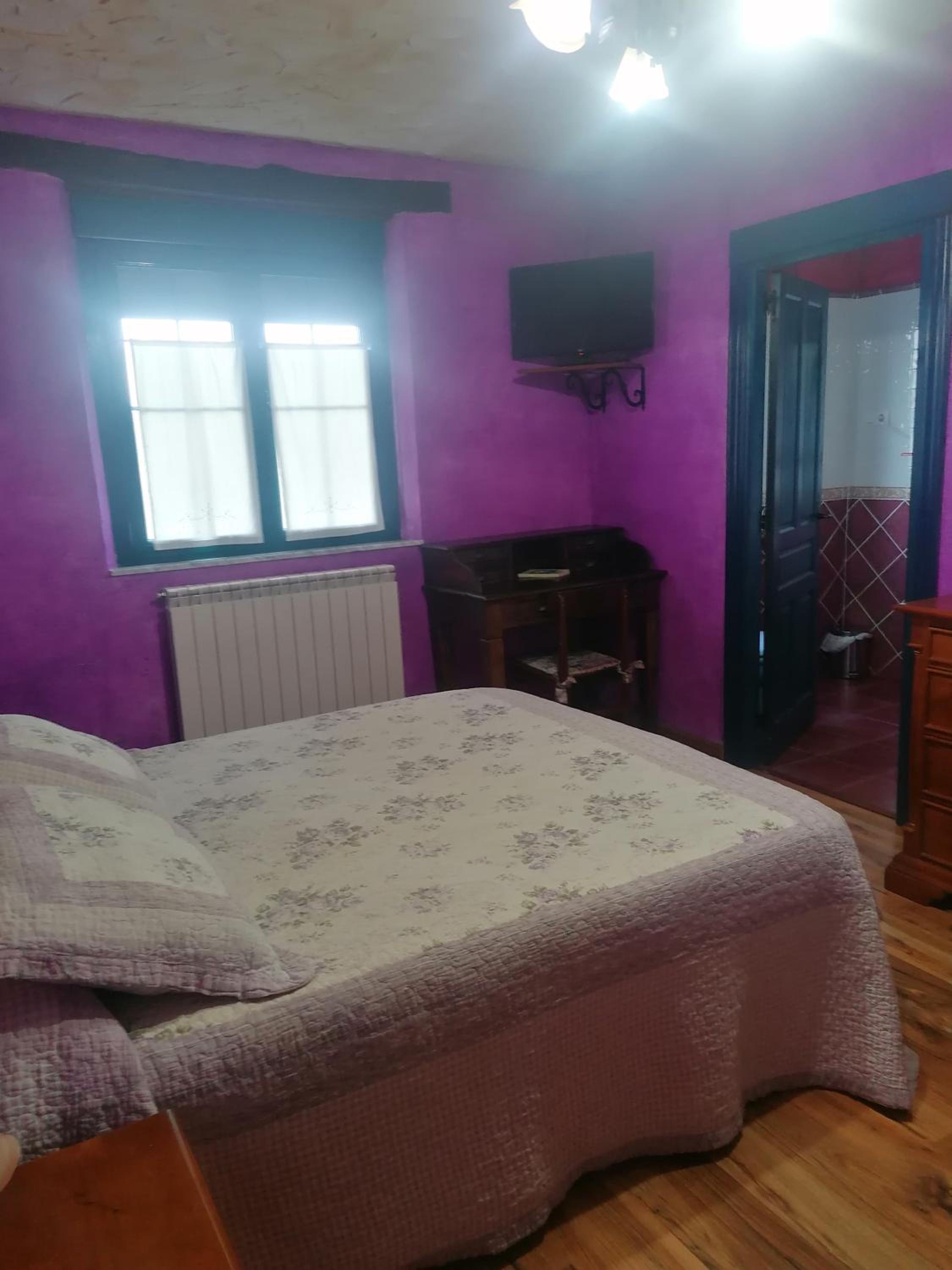 Superior King Room photo 3