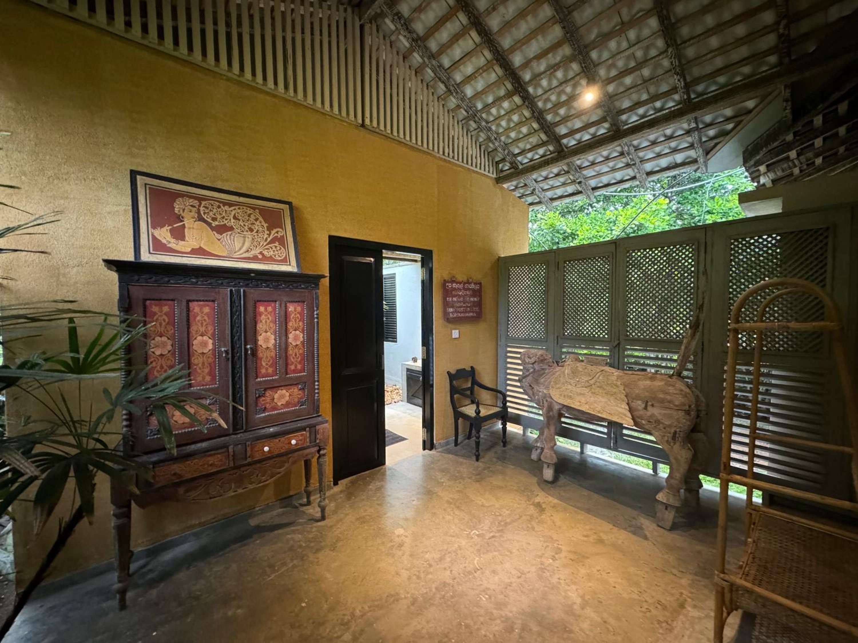 Deluxe Suite - Photo 16