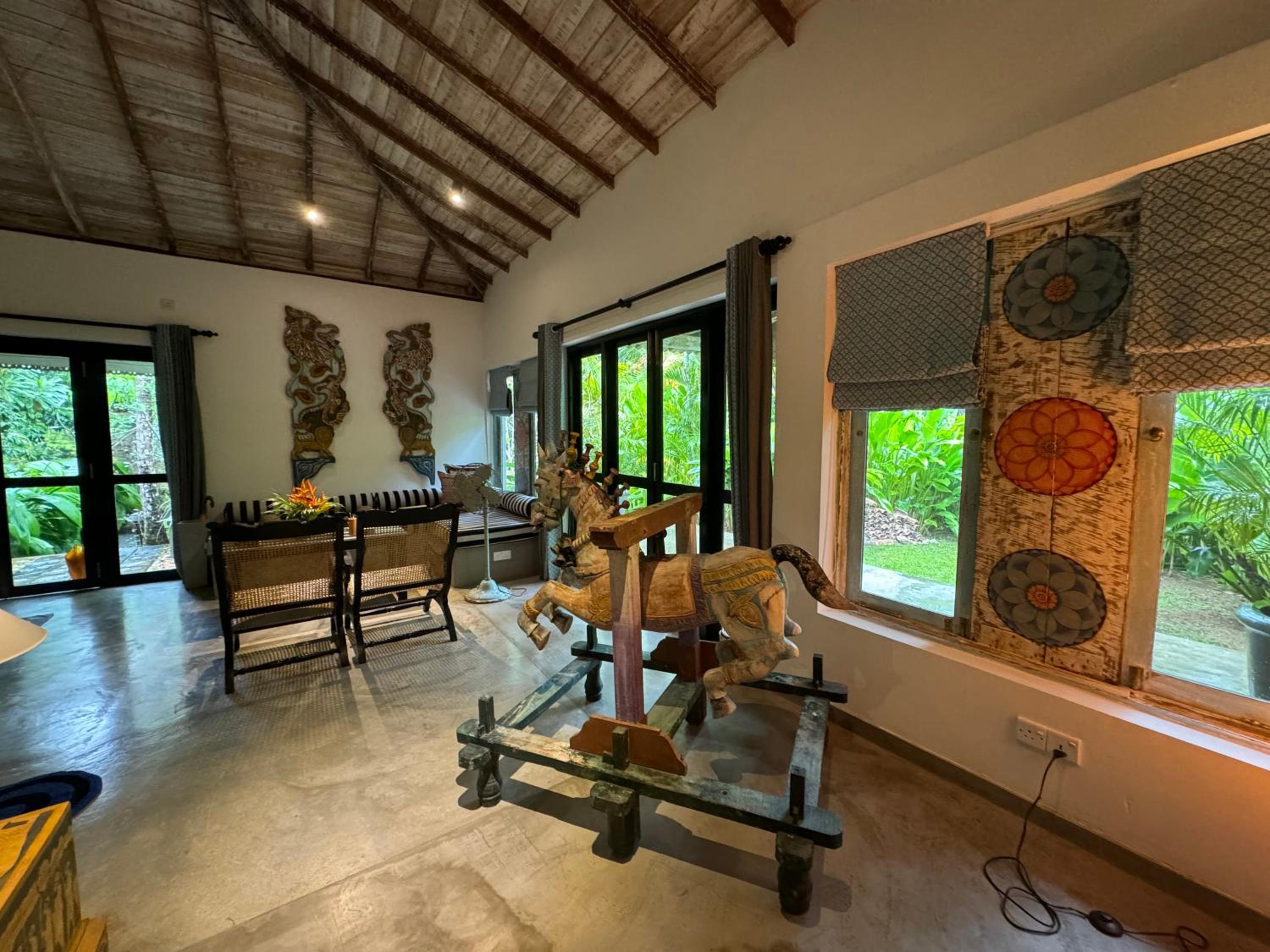 Deluxe Suite - Photo 6